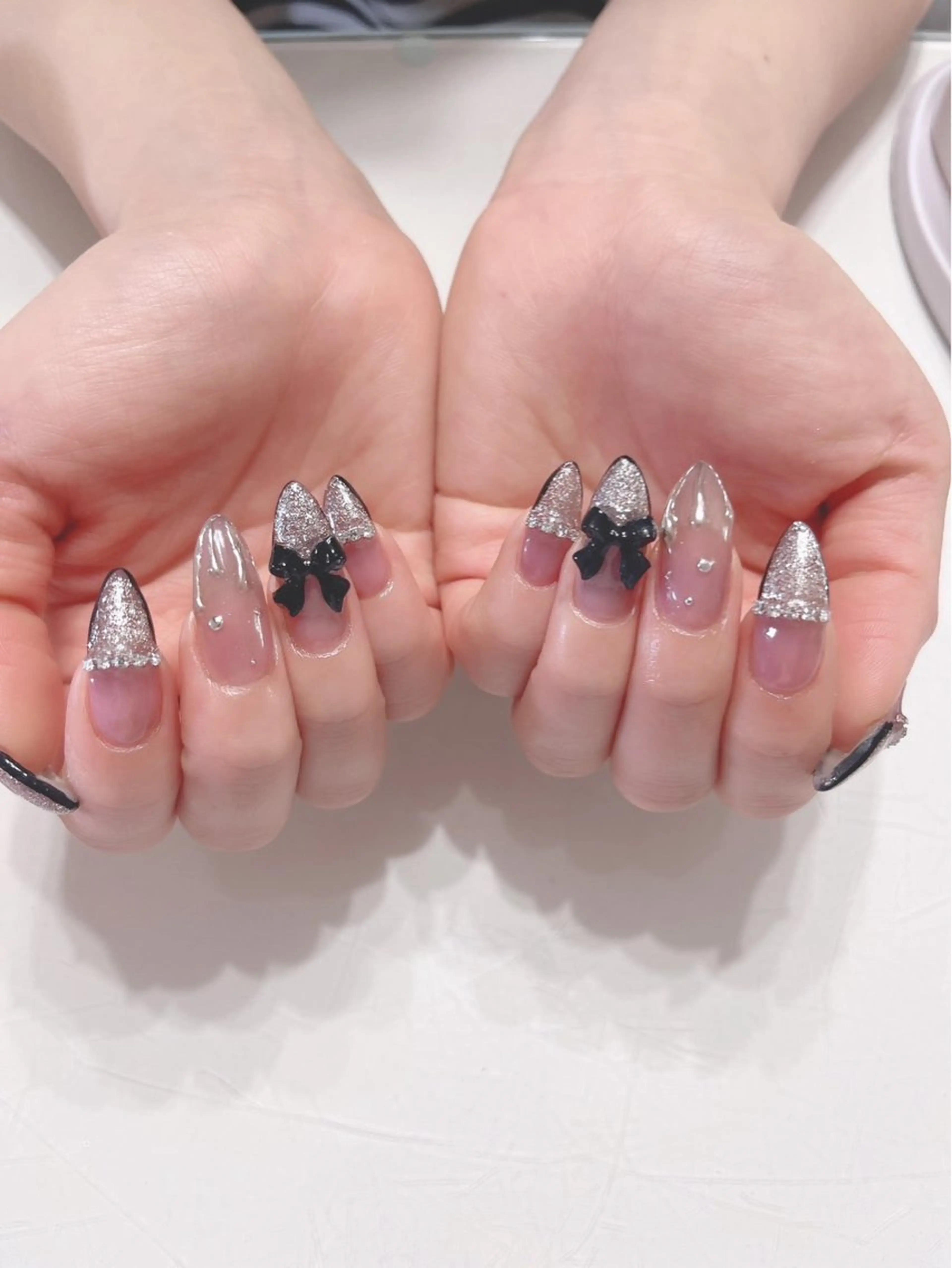 ネイル m.i private nail salon所属・大西 真衣のネイルデザイン