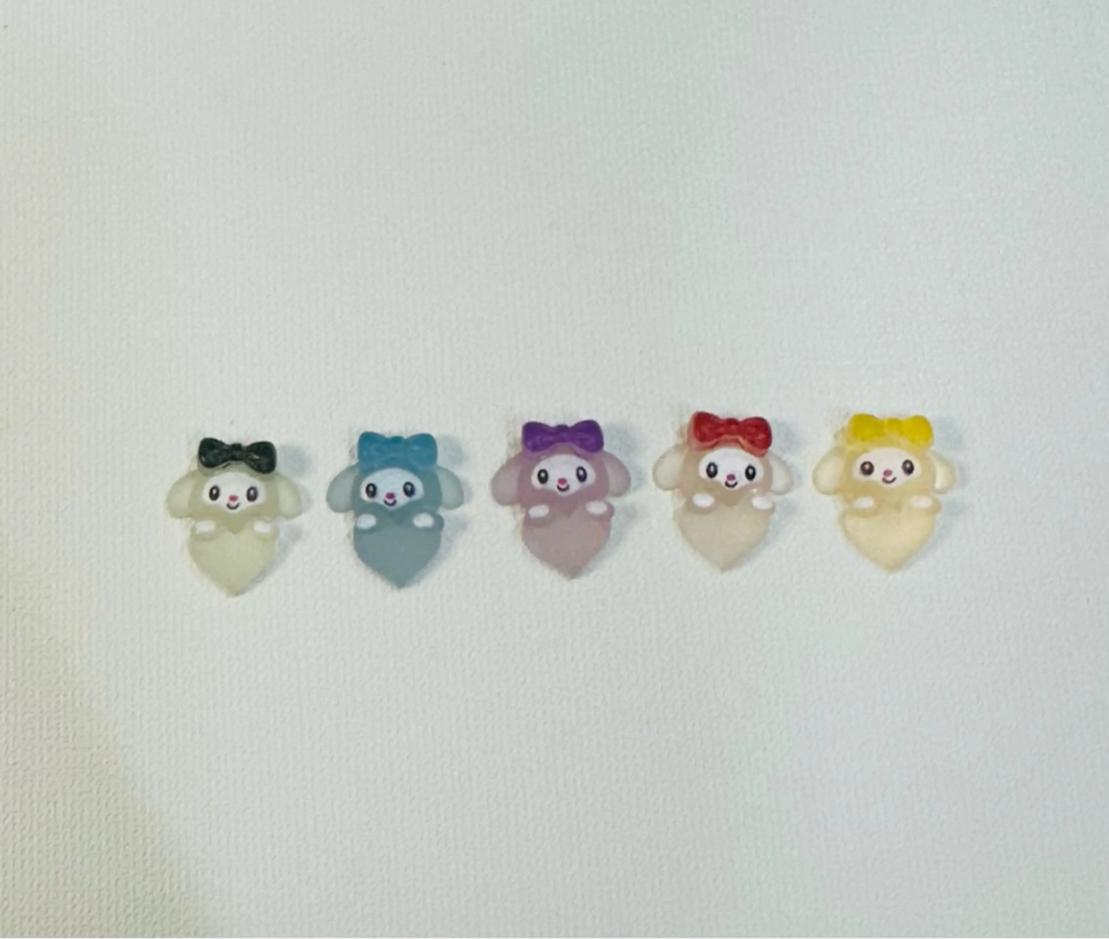 ネイル M Hのネイルデザイン