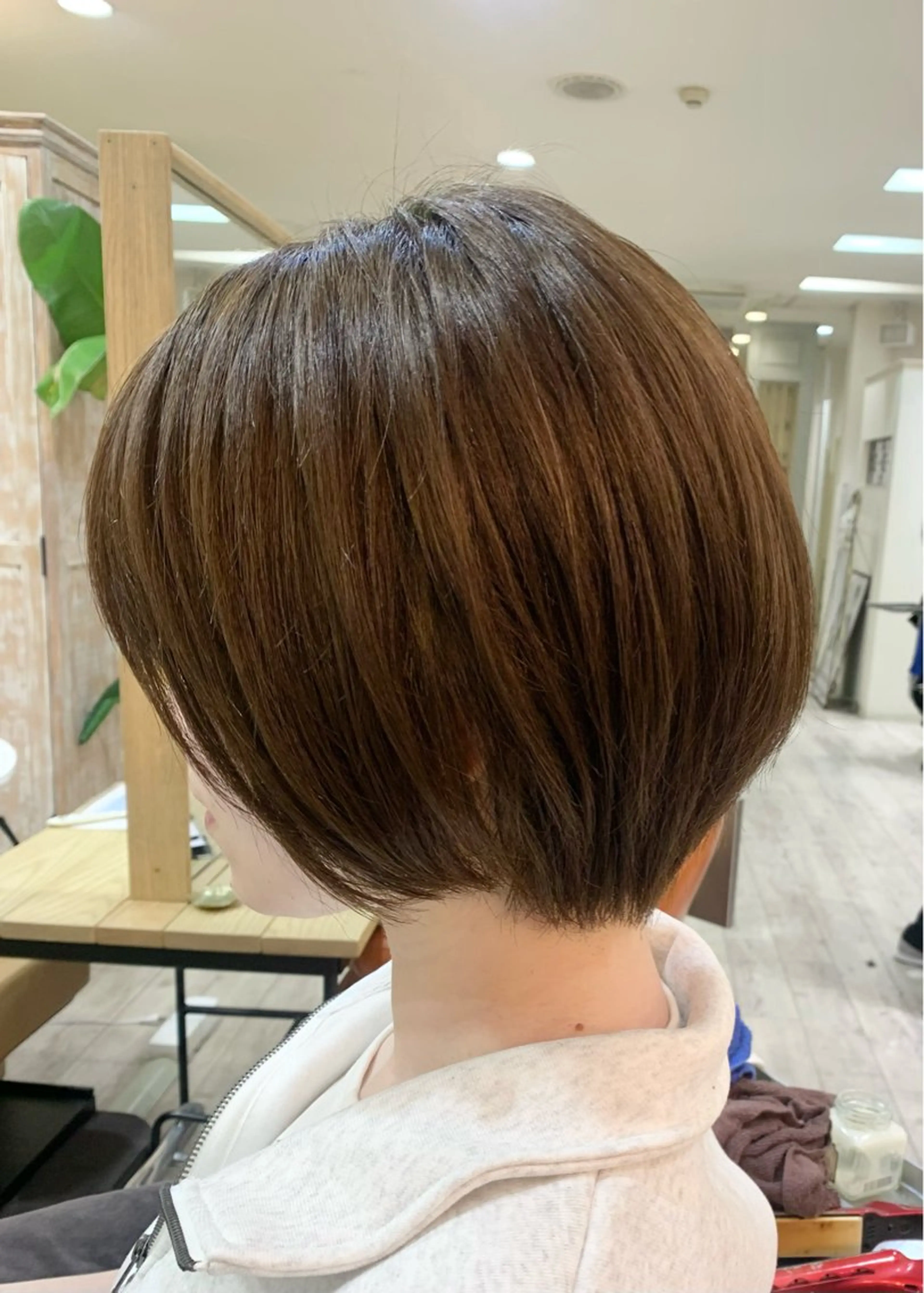 ショート 丸みショート ショートヘア カット ヘアカラー トリートメント MINAMl 🌿のヘアスタイル