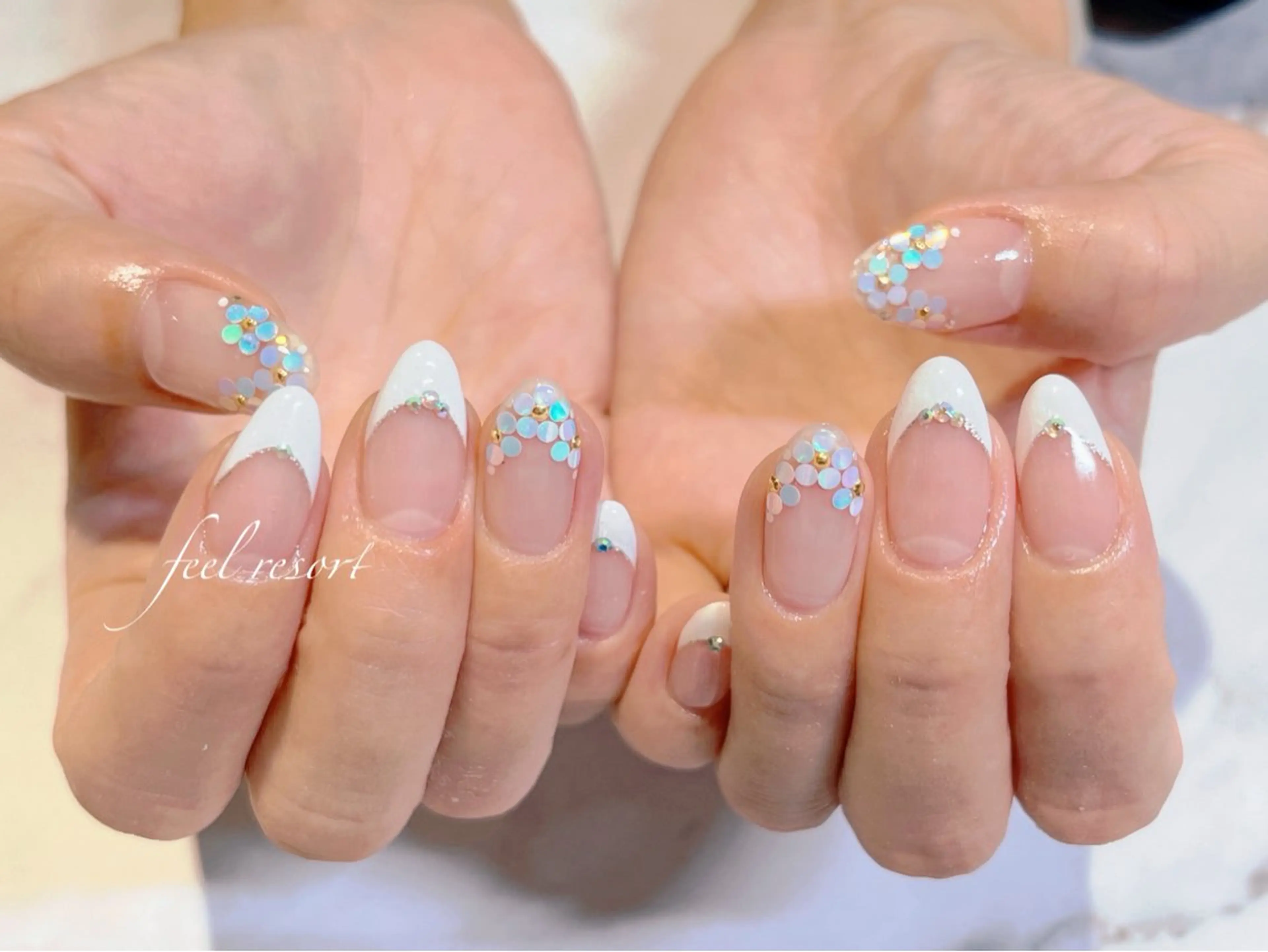 ネイル 長さ出し フットネイル フレンチネイル ジェルネイル ガラスフレンチ ハンドネイル Lien（リアン） 銀座駅6分のネイルデザイン