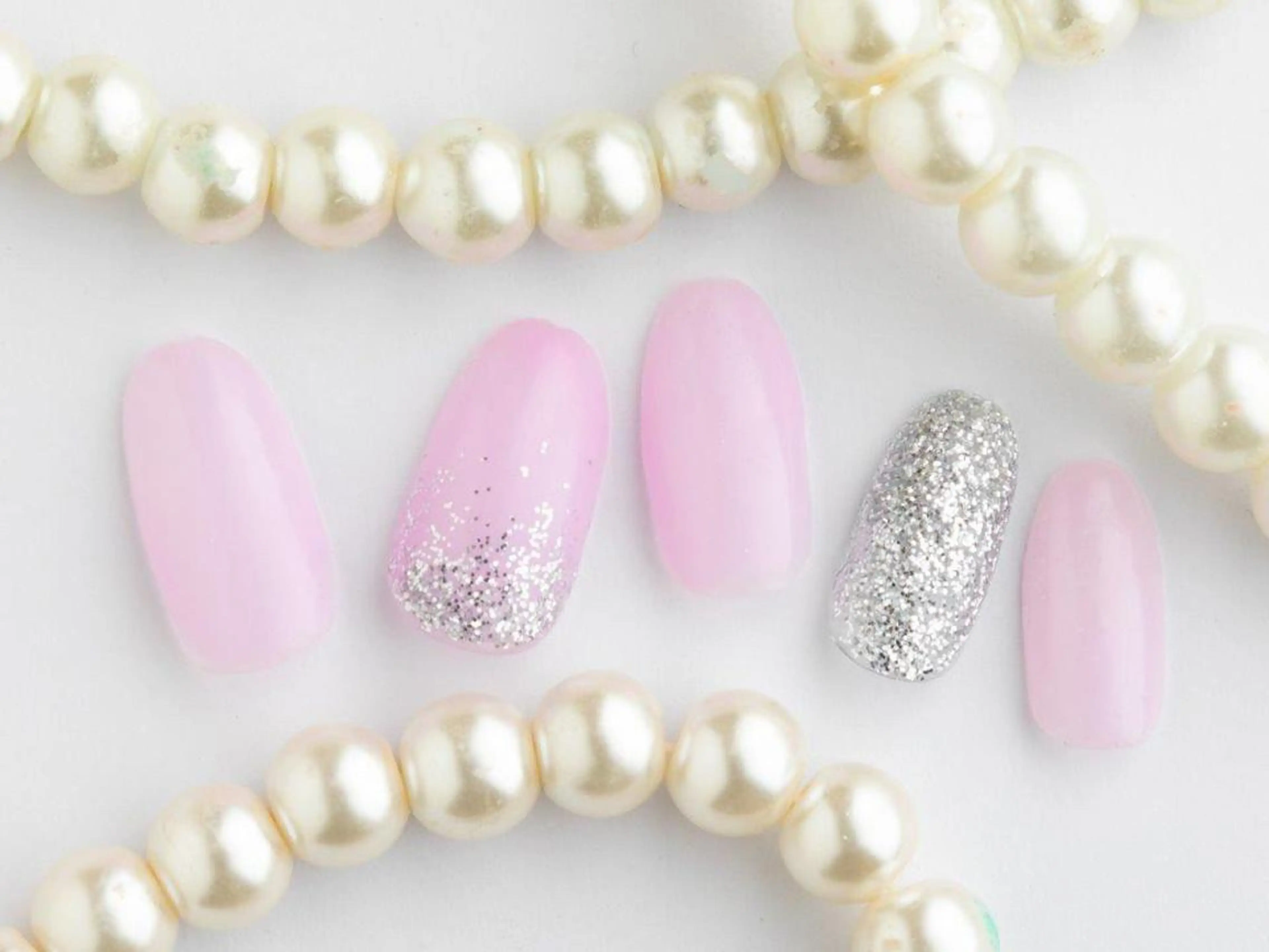 ネイル 桜ネイル クリアネイル フットネイル ジェルネイル キラキラネイル 💗🪽Tiary Nail🪽💗のネイルデザイン