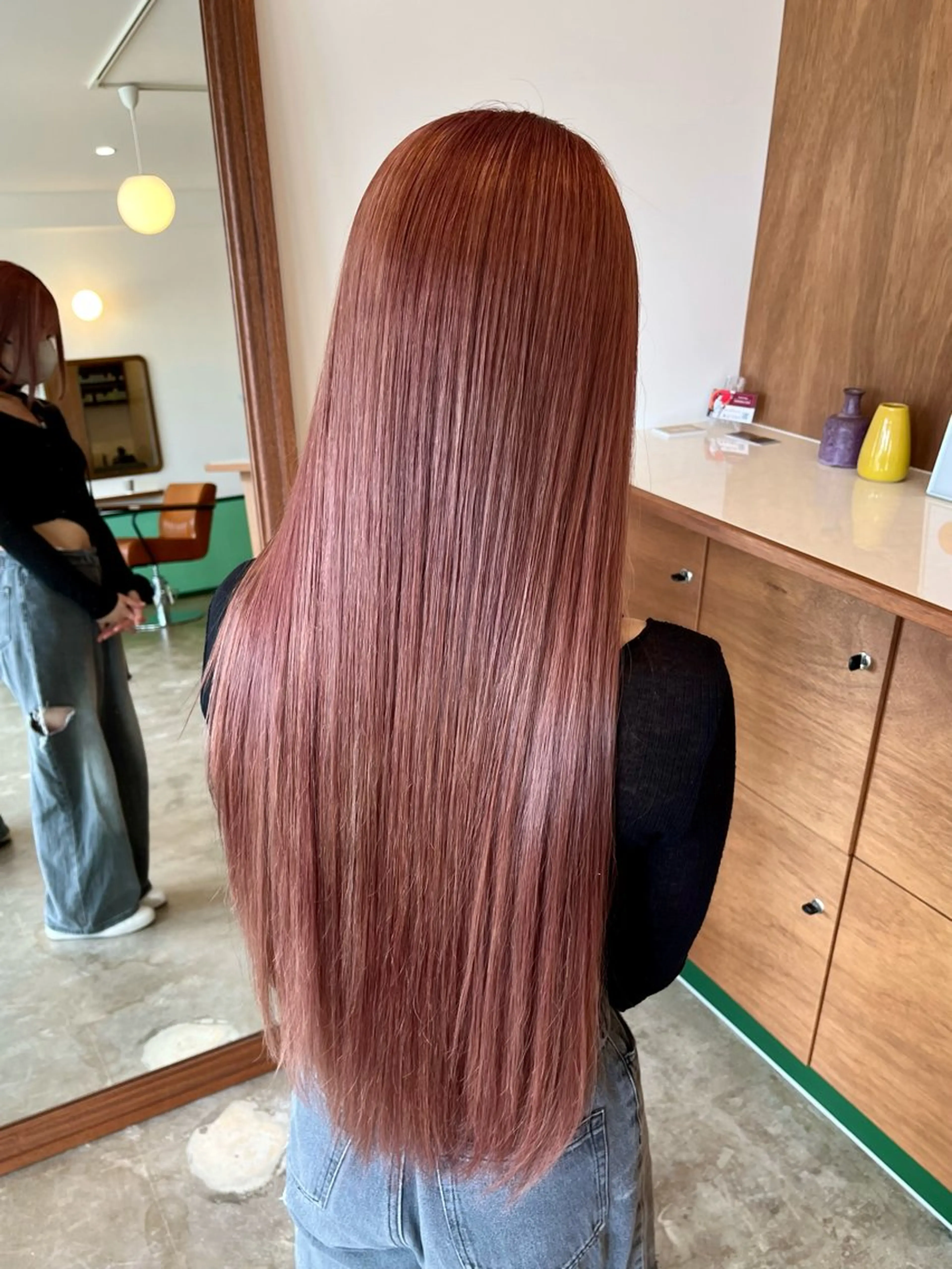 ロング ヘアカラー LOBBY HIMERIのヘアスタイル