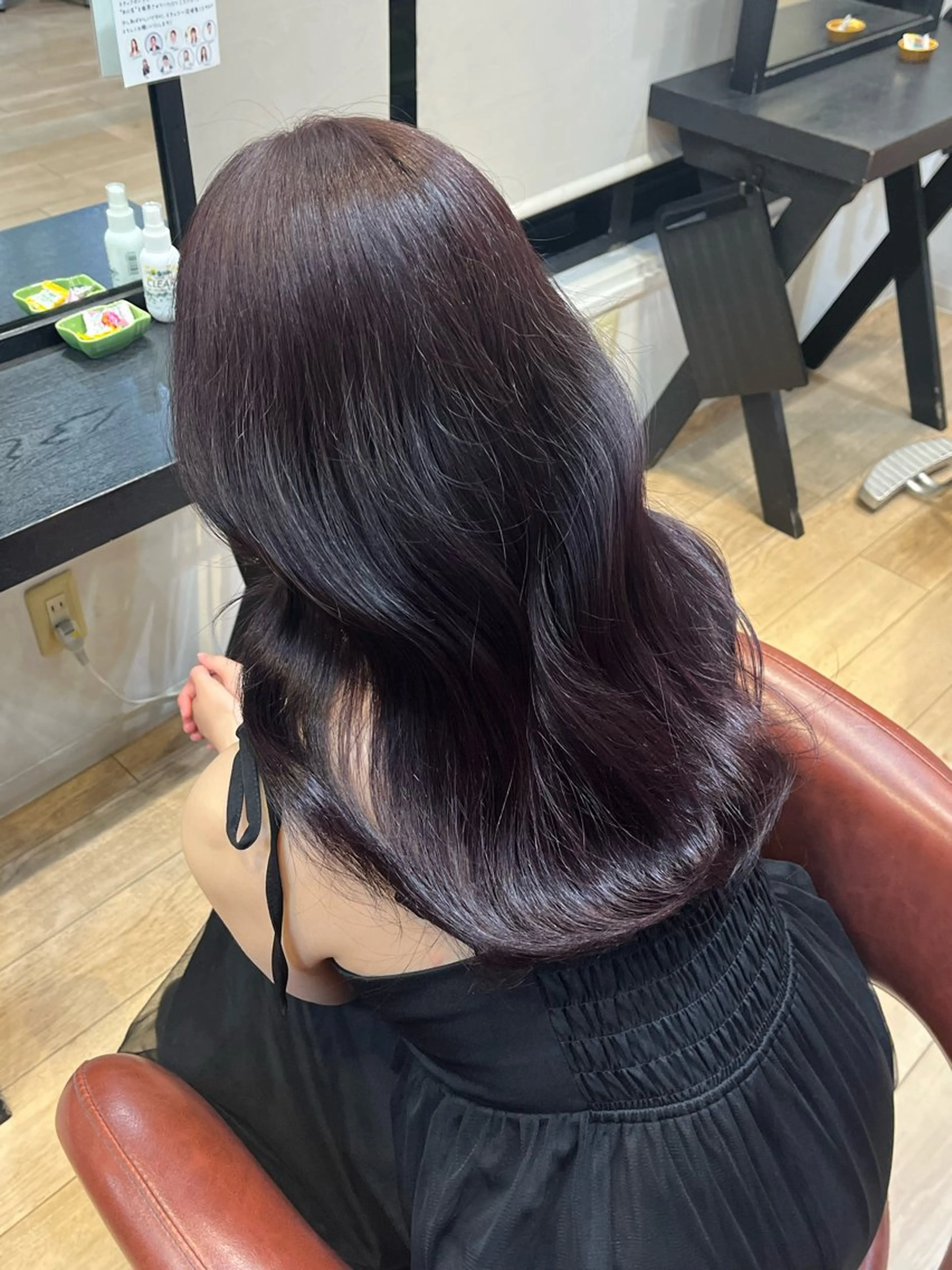 ロング カラー ボルドーカラー 透明感カラー パープルカラー suzuka/透明感 /顔周り/美髪矯正のヘアスタイル