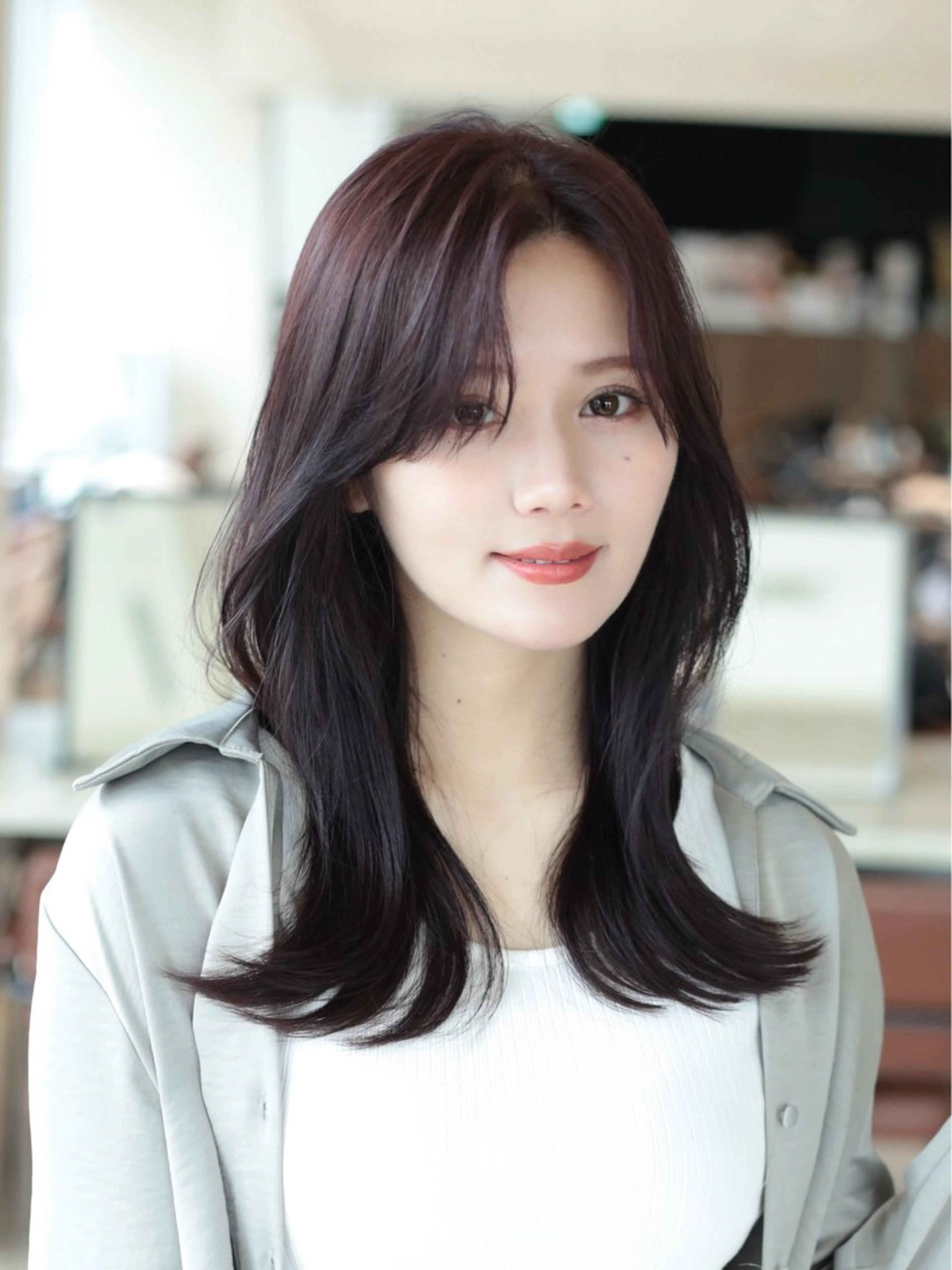 ミディアム カラー レイヤーカット 似合わせカット レイヤー/顔周り /透明感🩶高橋大のヘアスタイル