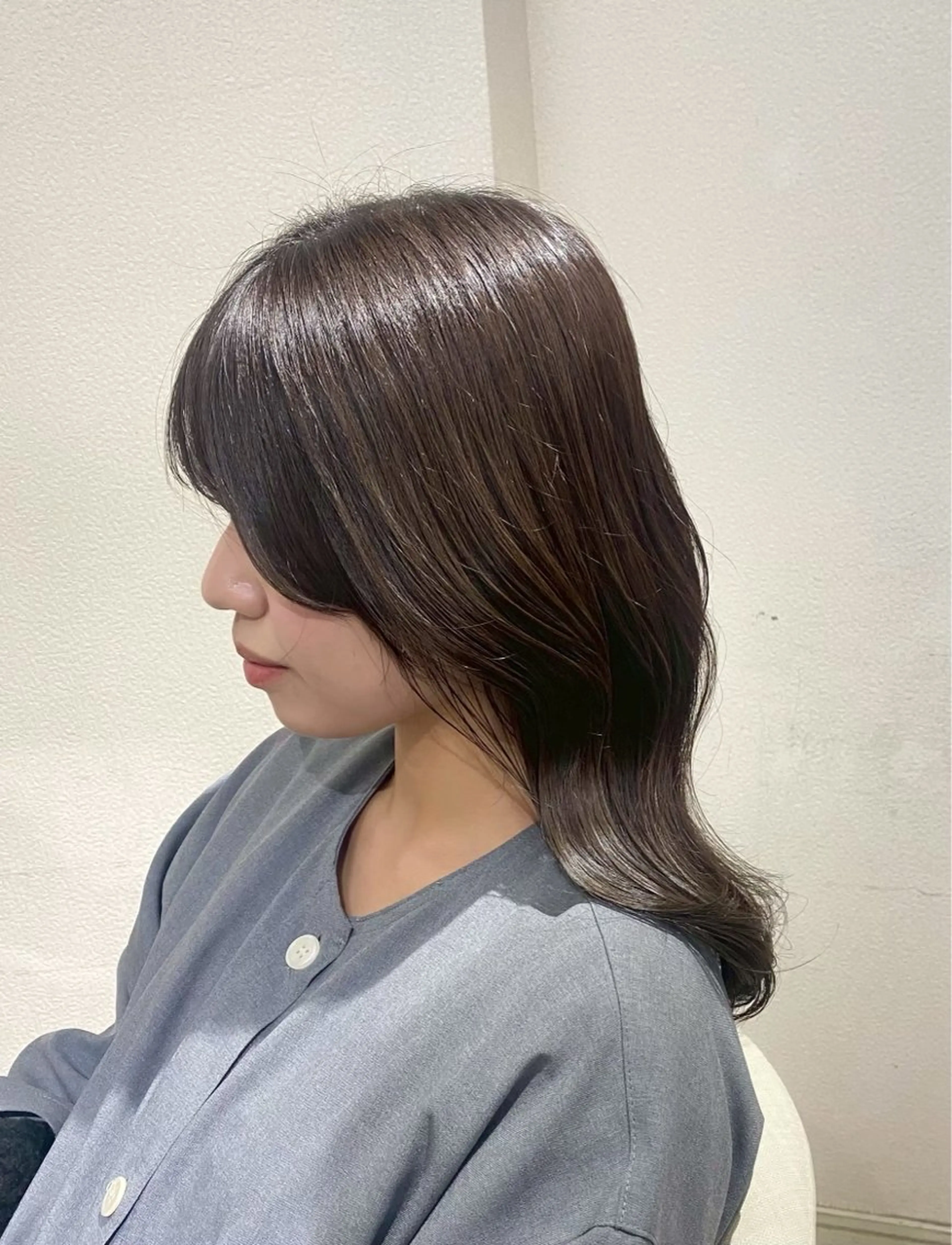 ミディアム カラー イルミナカラー 髪質改善 縮毛矯正 トリートメント 山本 優音のヘアスタイル