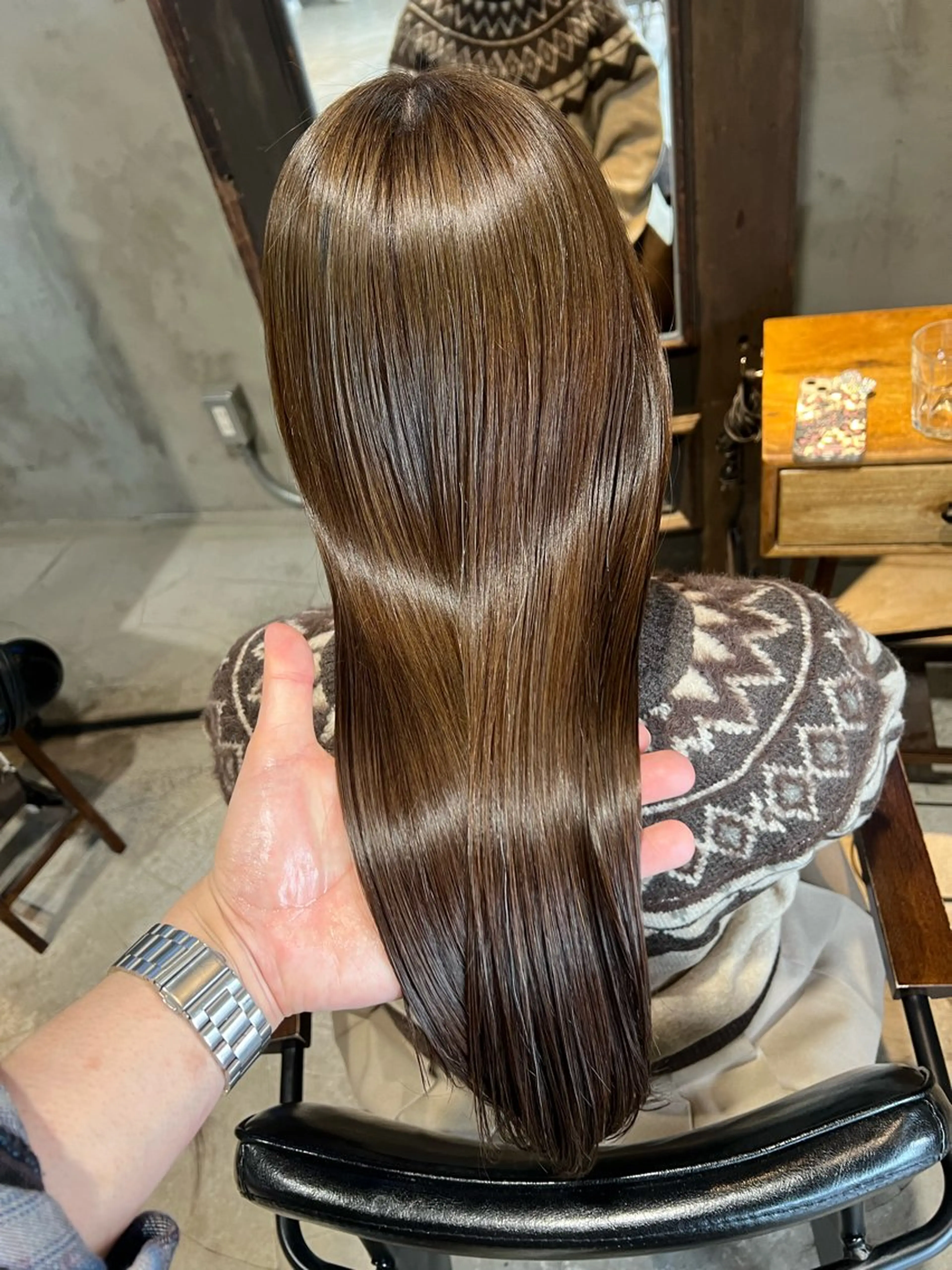 ロング カラー カット ヘアカラー トリートメント 赤みゼロ/透明感 カラー🌿KANTAのヘアスタイル