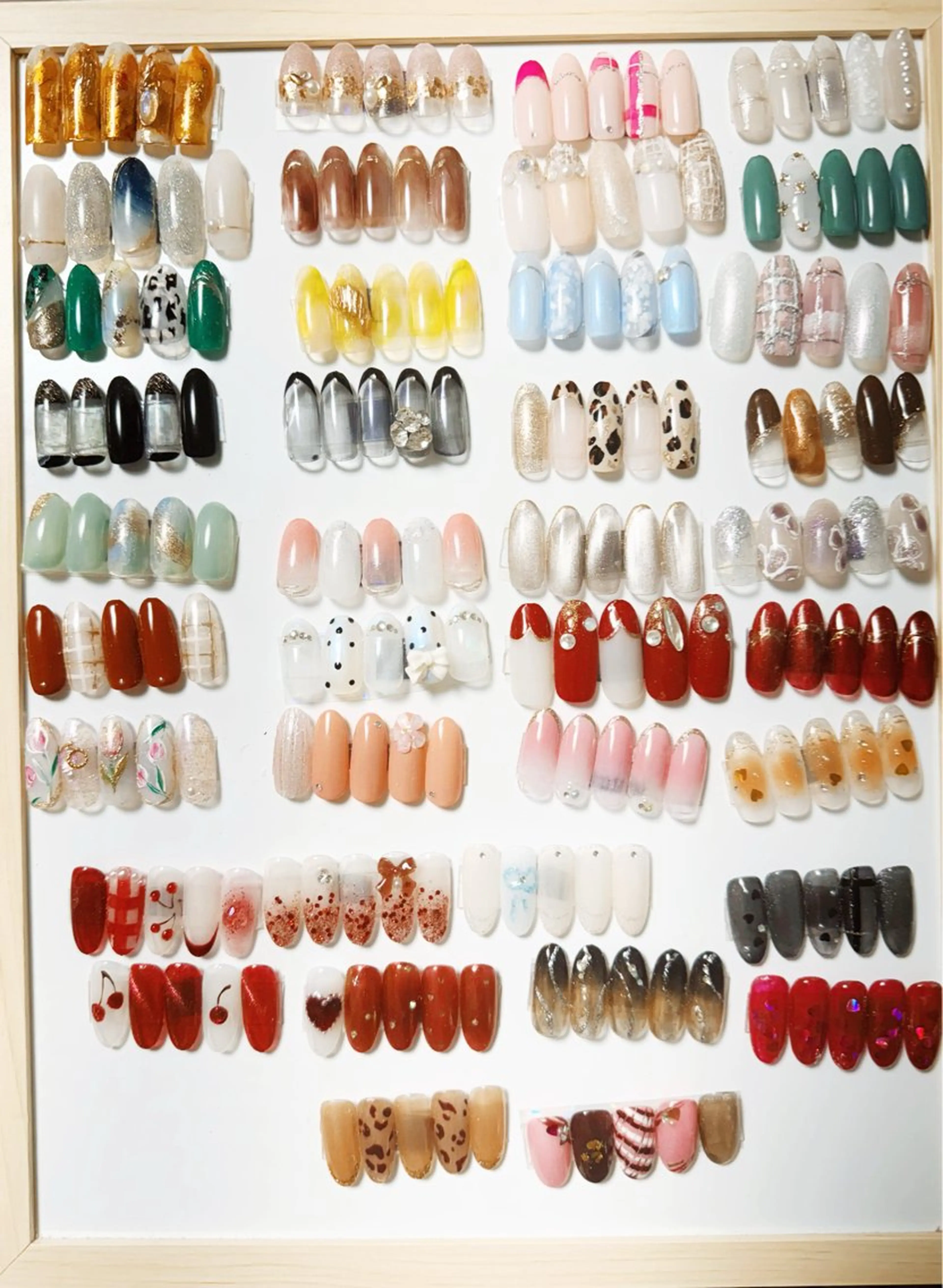 ネイル 高島 夏海のネイルデザイン