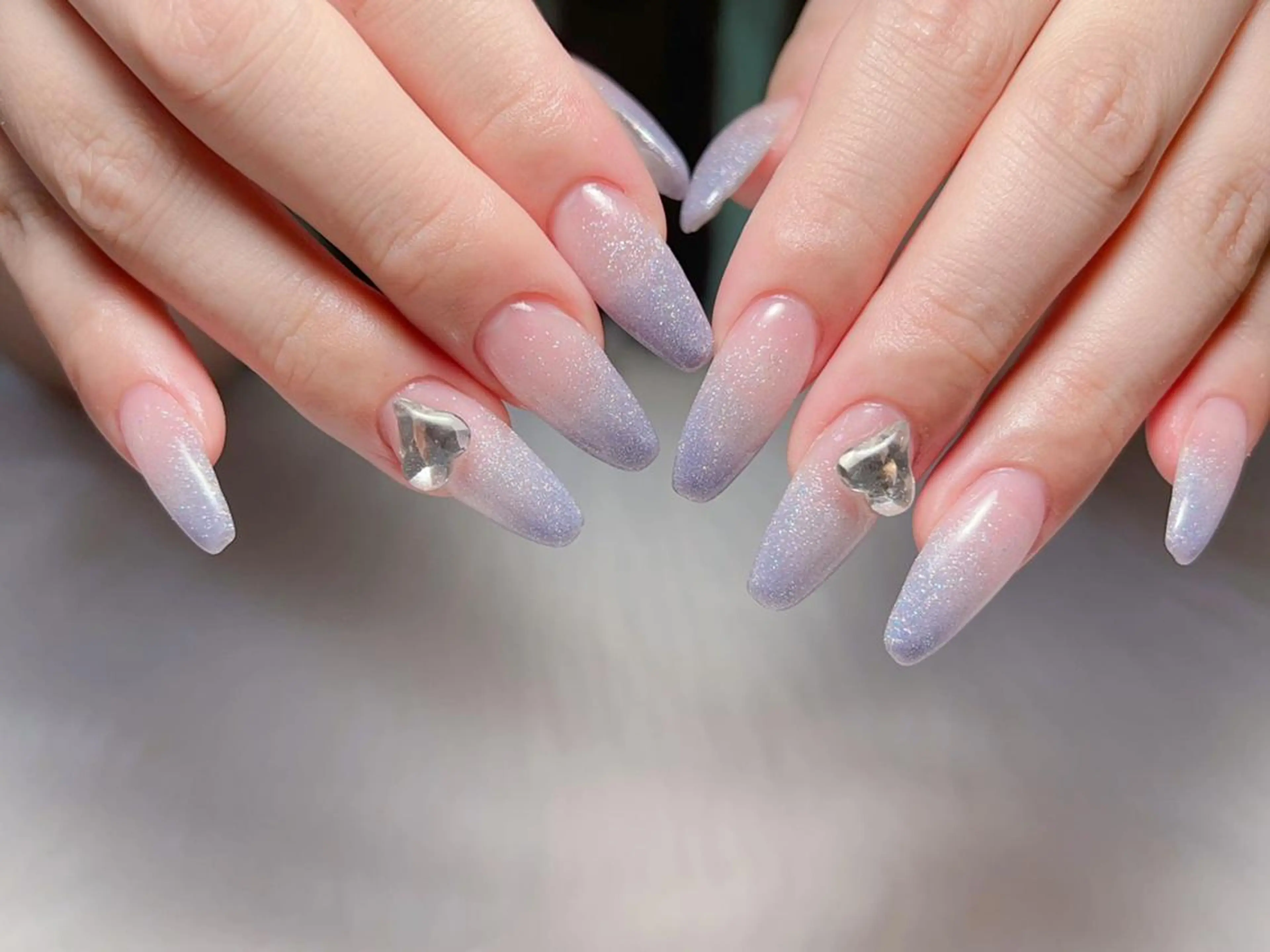 ネイル ハンドネイル 桃山 莉緒のネイルデザイン