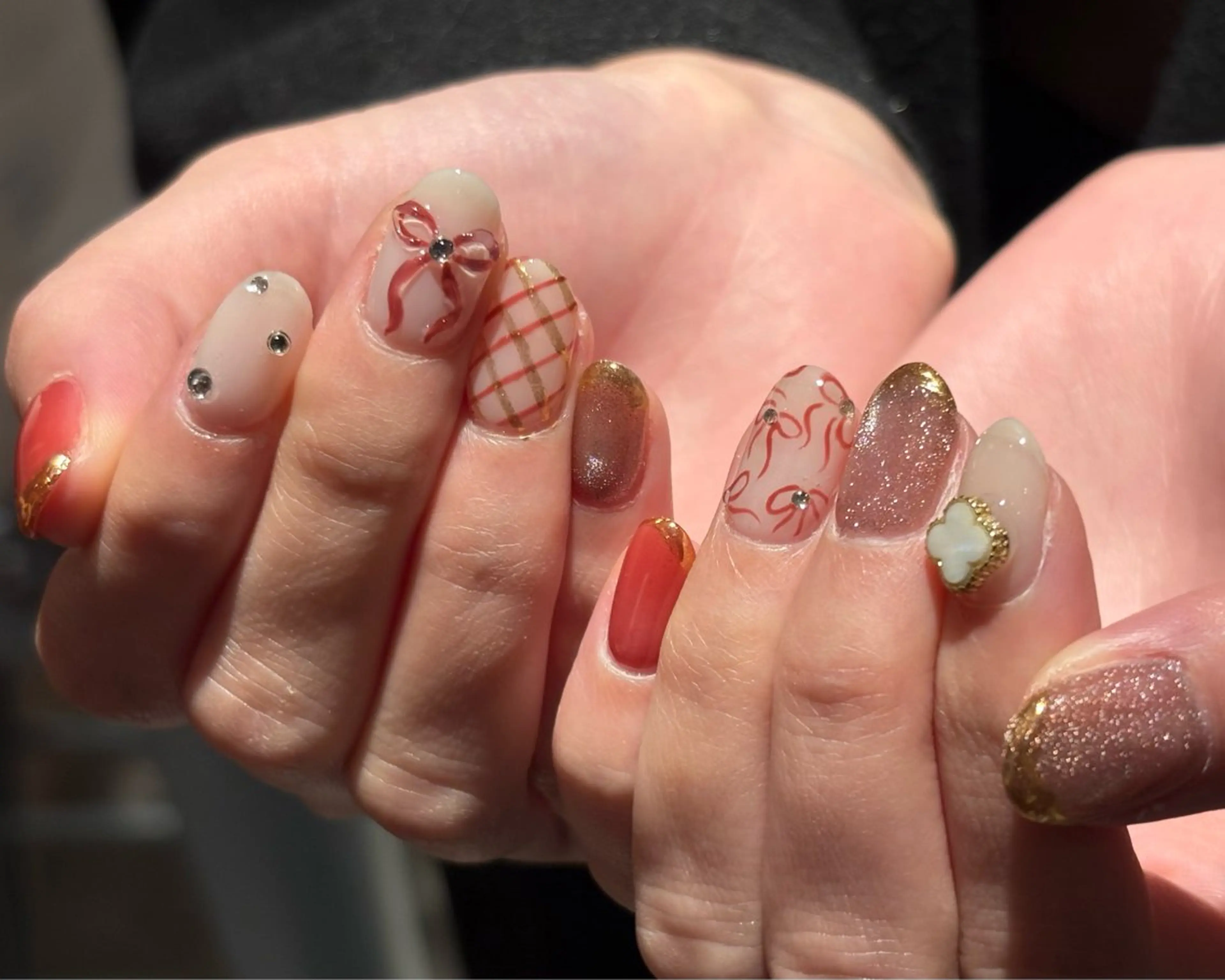 ネイル アートネイル 祇園 彩寧のネイルデザイン