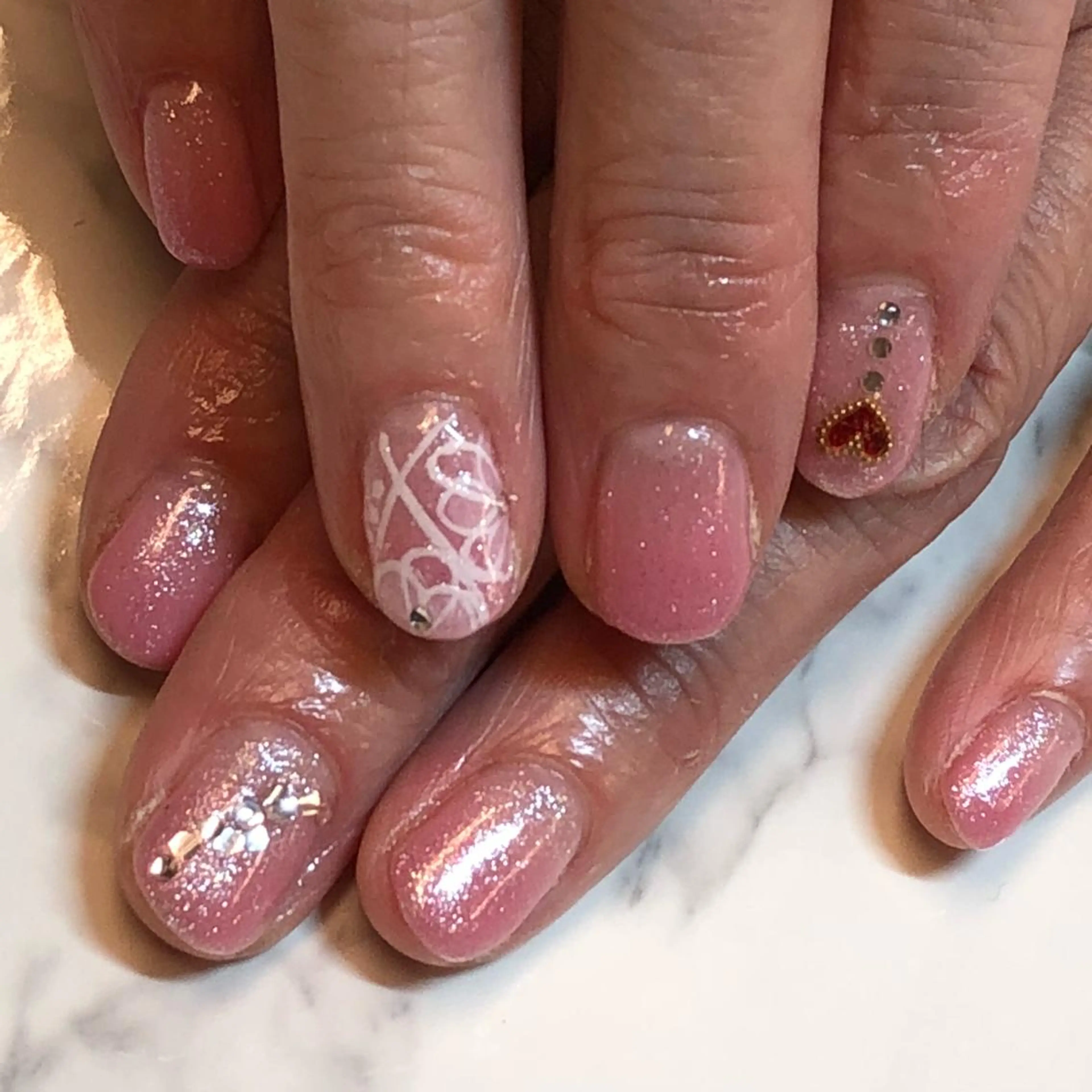 ネイル アートネイル フラワーネイル ハート KIREIE NAILSのネイルデザイン