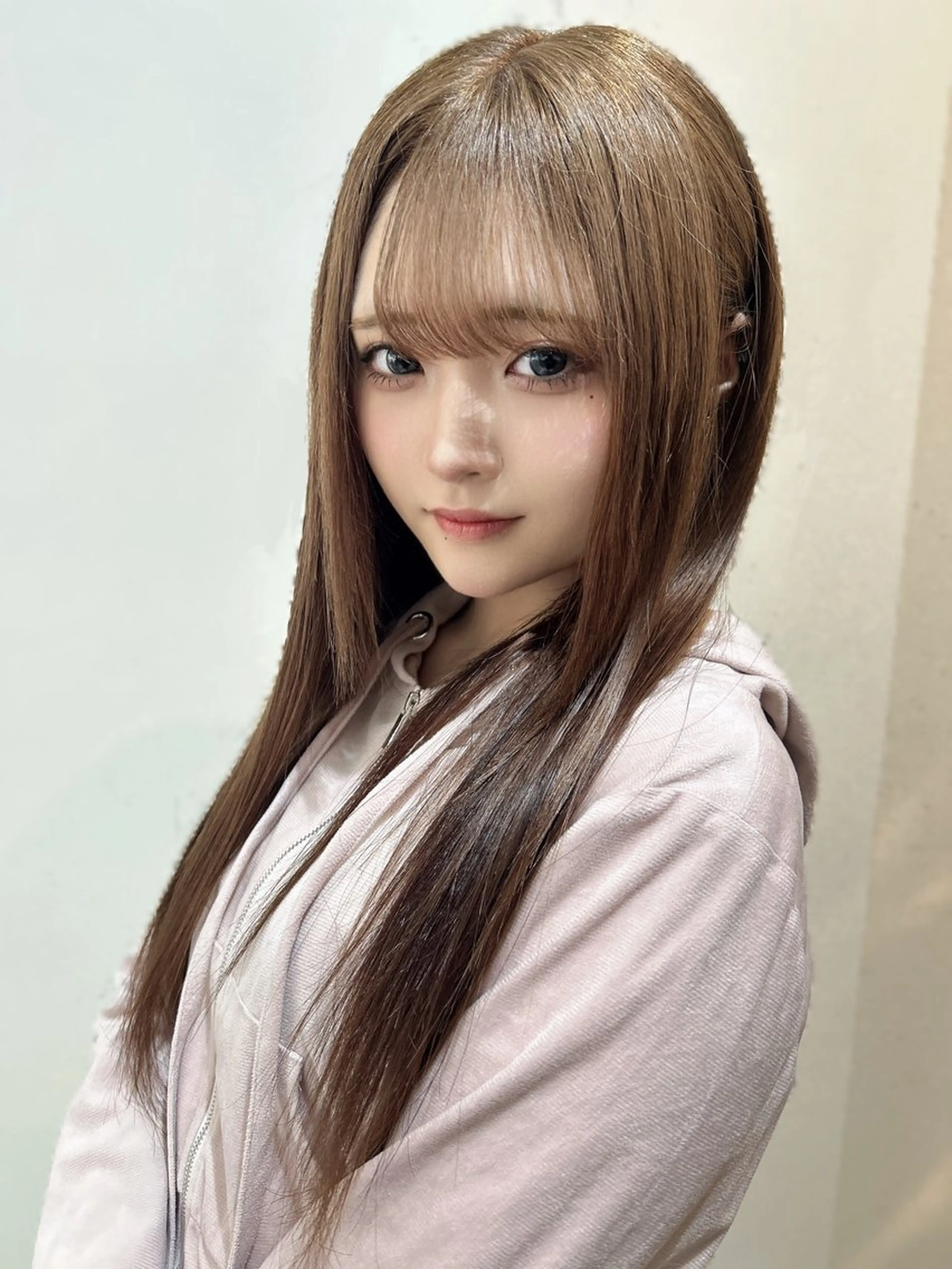 ロング カラー ブリーチ カット ヘアカラー 今村公介 ブリーチ特化、派手髪のヘアスタイル