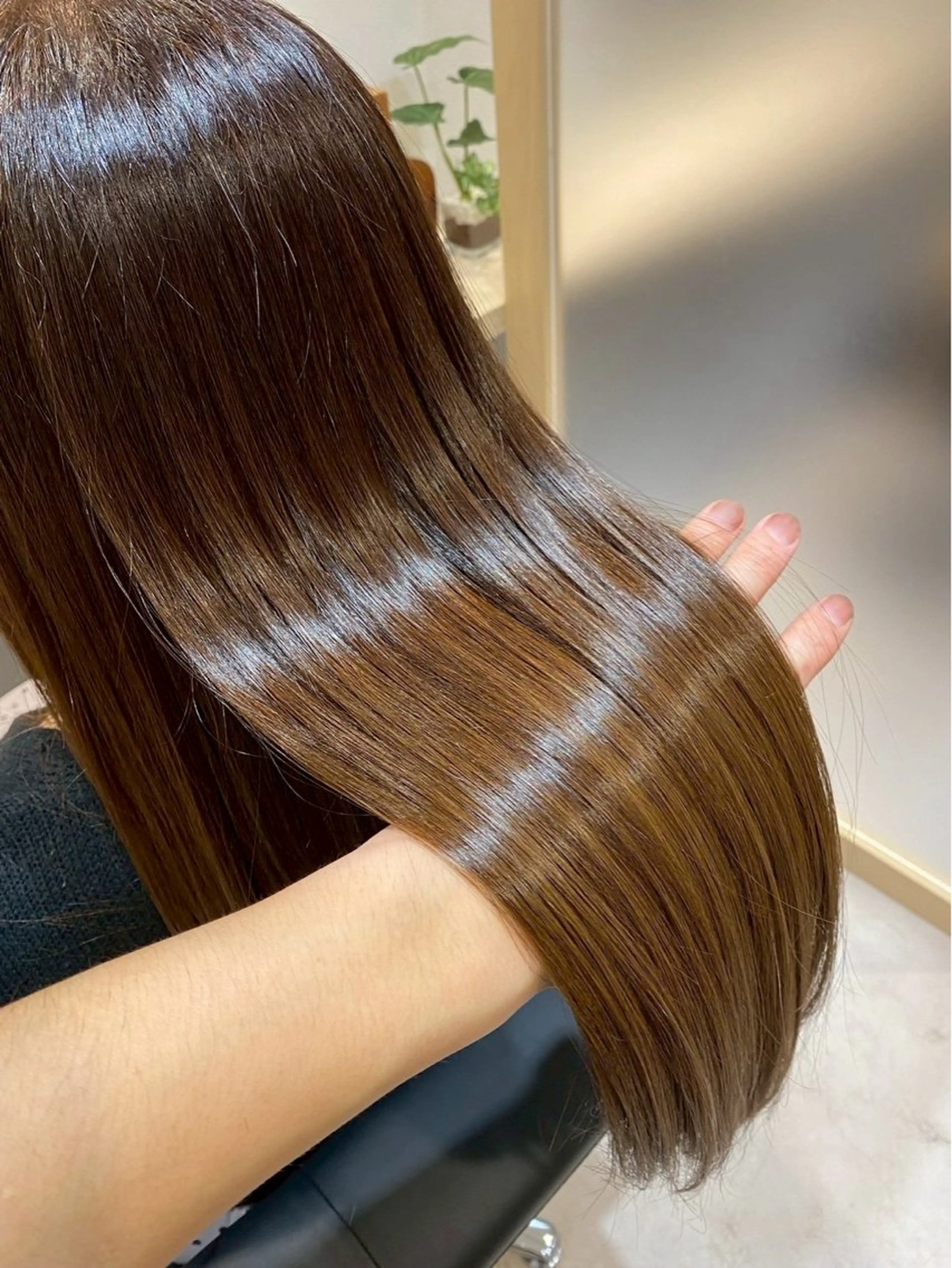 ロング カラー ヘアカラー トリートメント youres hair髪質改善トリートメント&ヘッドスパ青葉台店所属・武田 勇貴のヘアスタイル