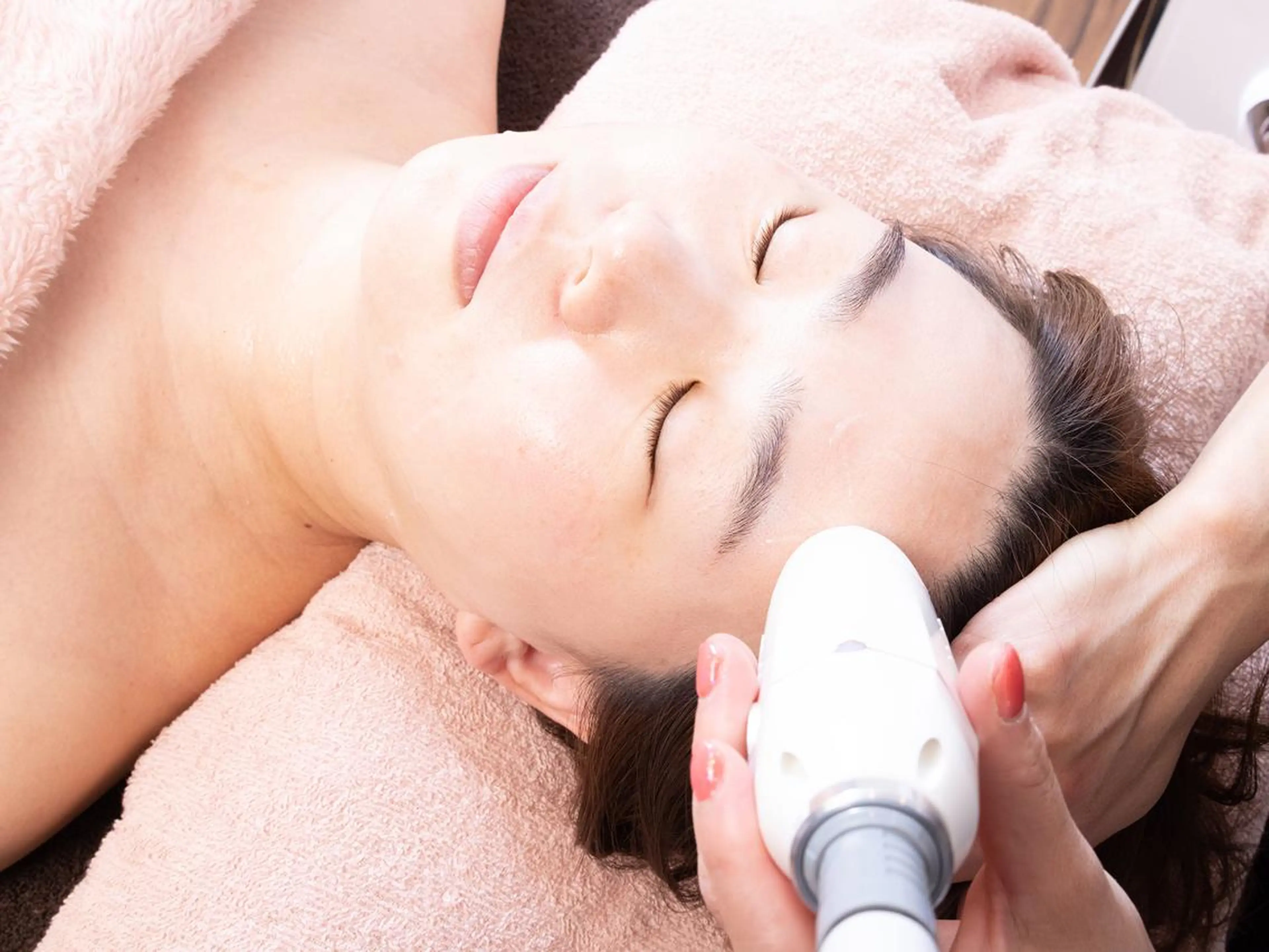 ★リフトアップに最短効果★撮影体験モデル様30分(2000shot)の写真