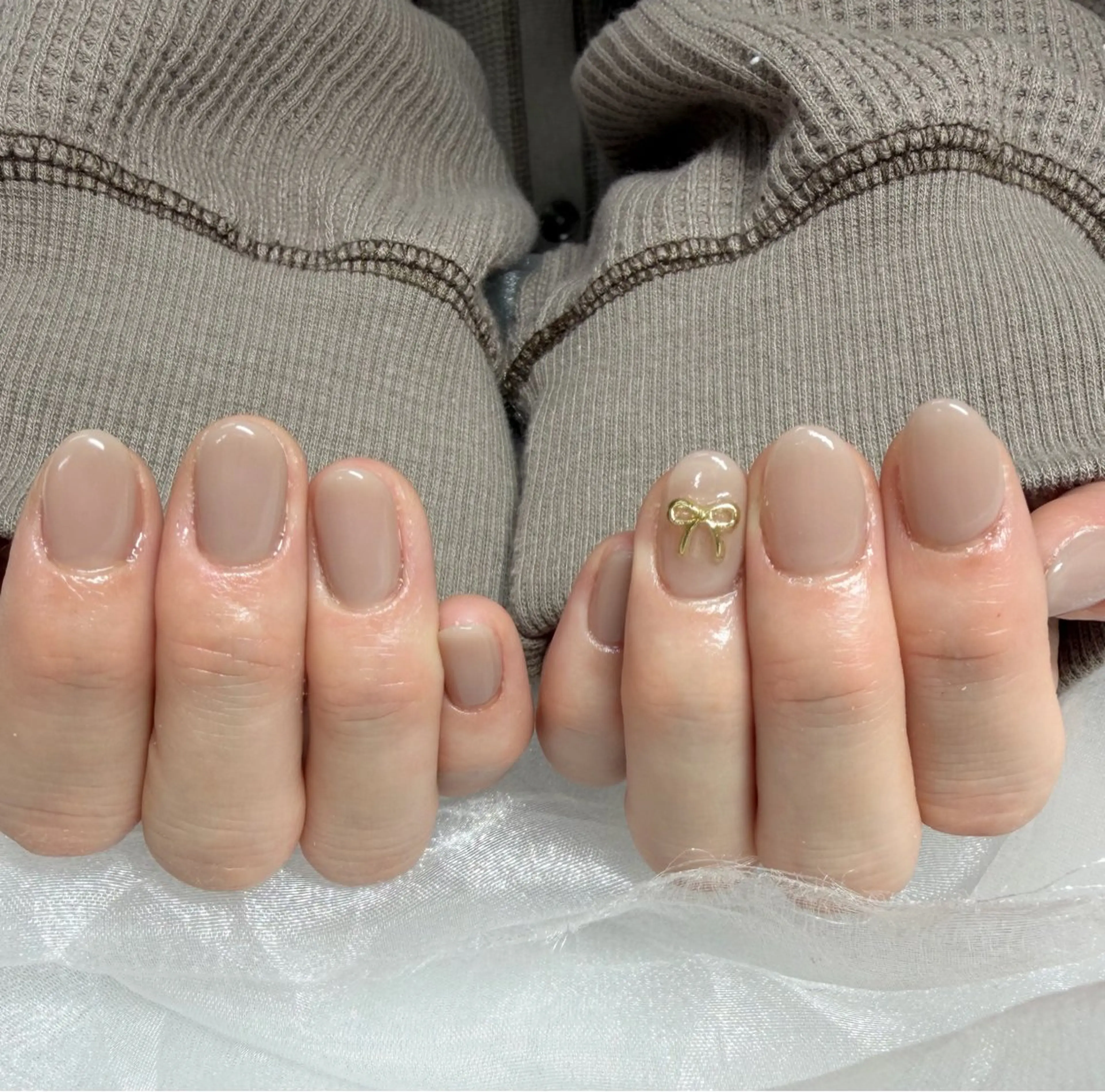 ネイル ワンカラーネイル ハンドネイル 小池 奈央のネイルデザイン