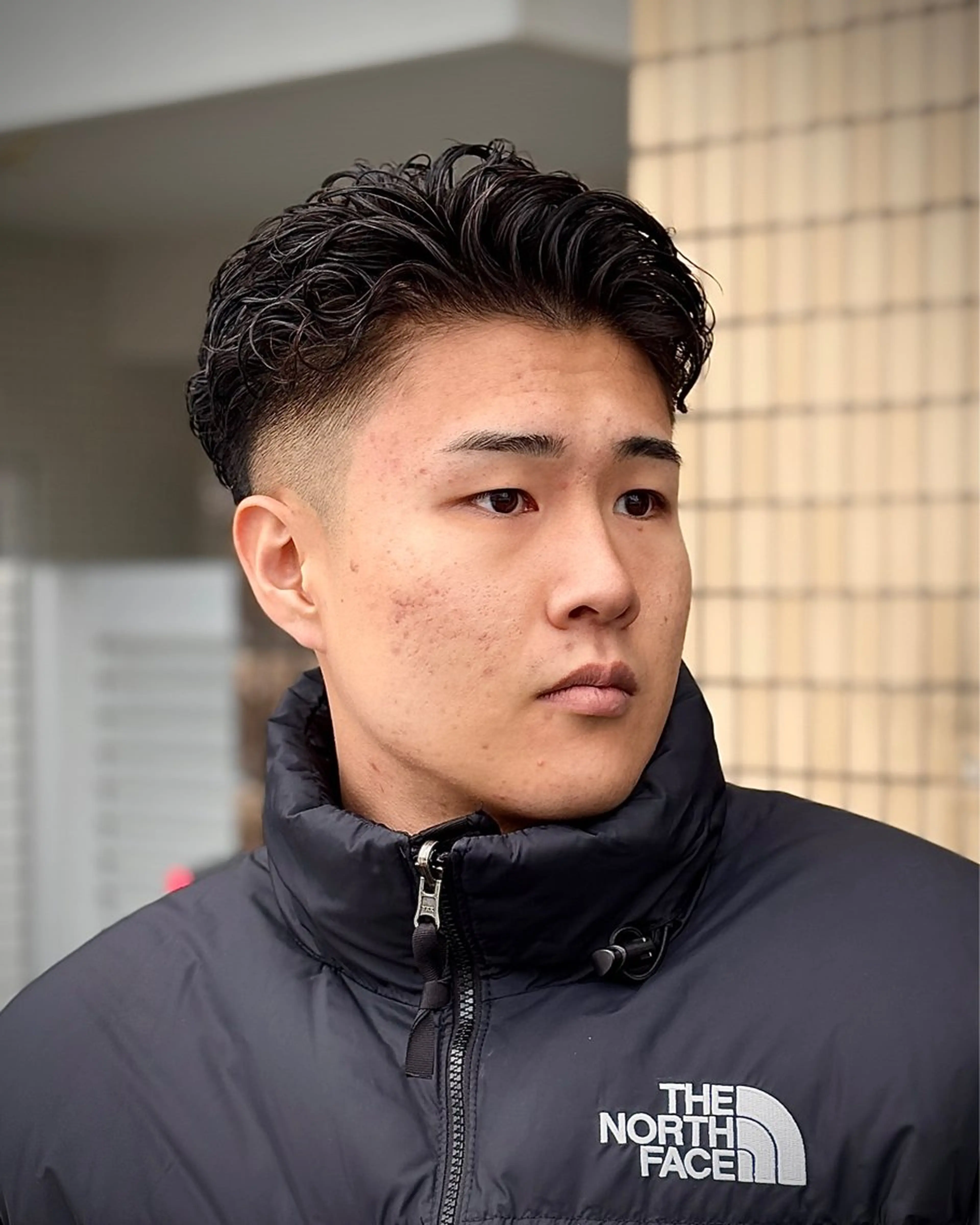 ショート パーマ メンズ フェードカット メンズパーマ 下村 央志のヘアスタイル