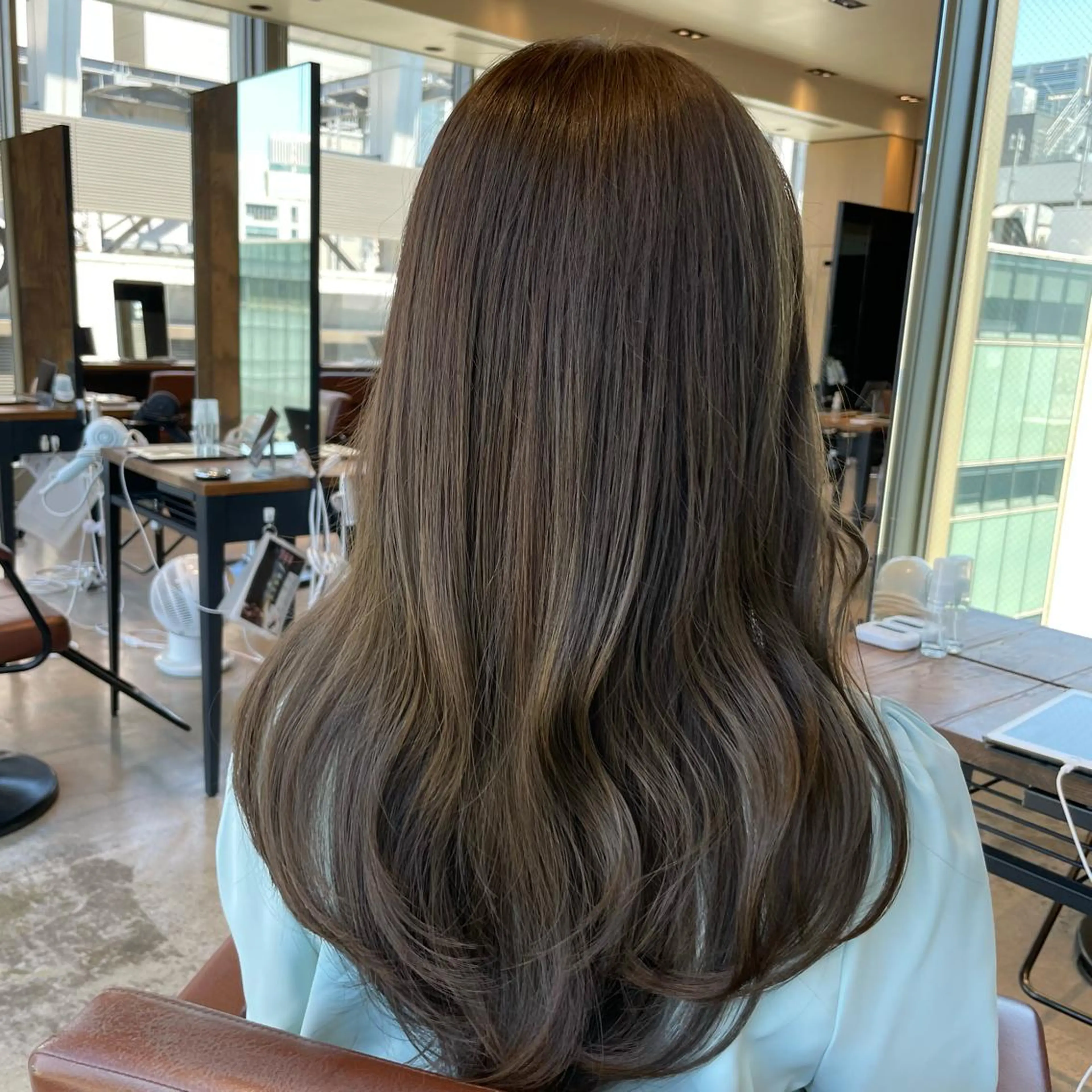 セミロング カラー 本格韓国ヘア🇰🇷 【uni】キューさんのヘアスタイル