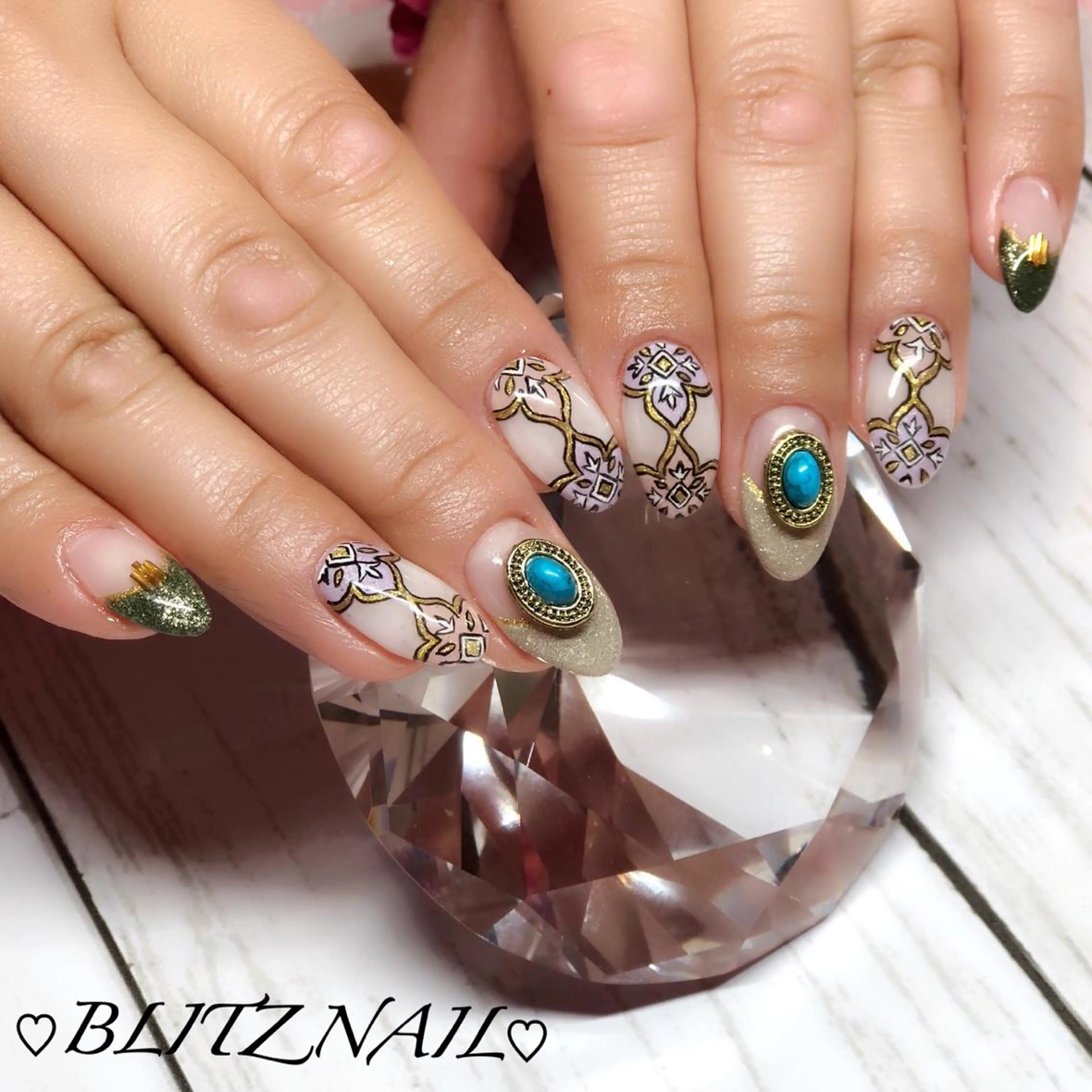 ネイル BLITZ Nail 岩田💅🏻✨のネイルデザイン