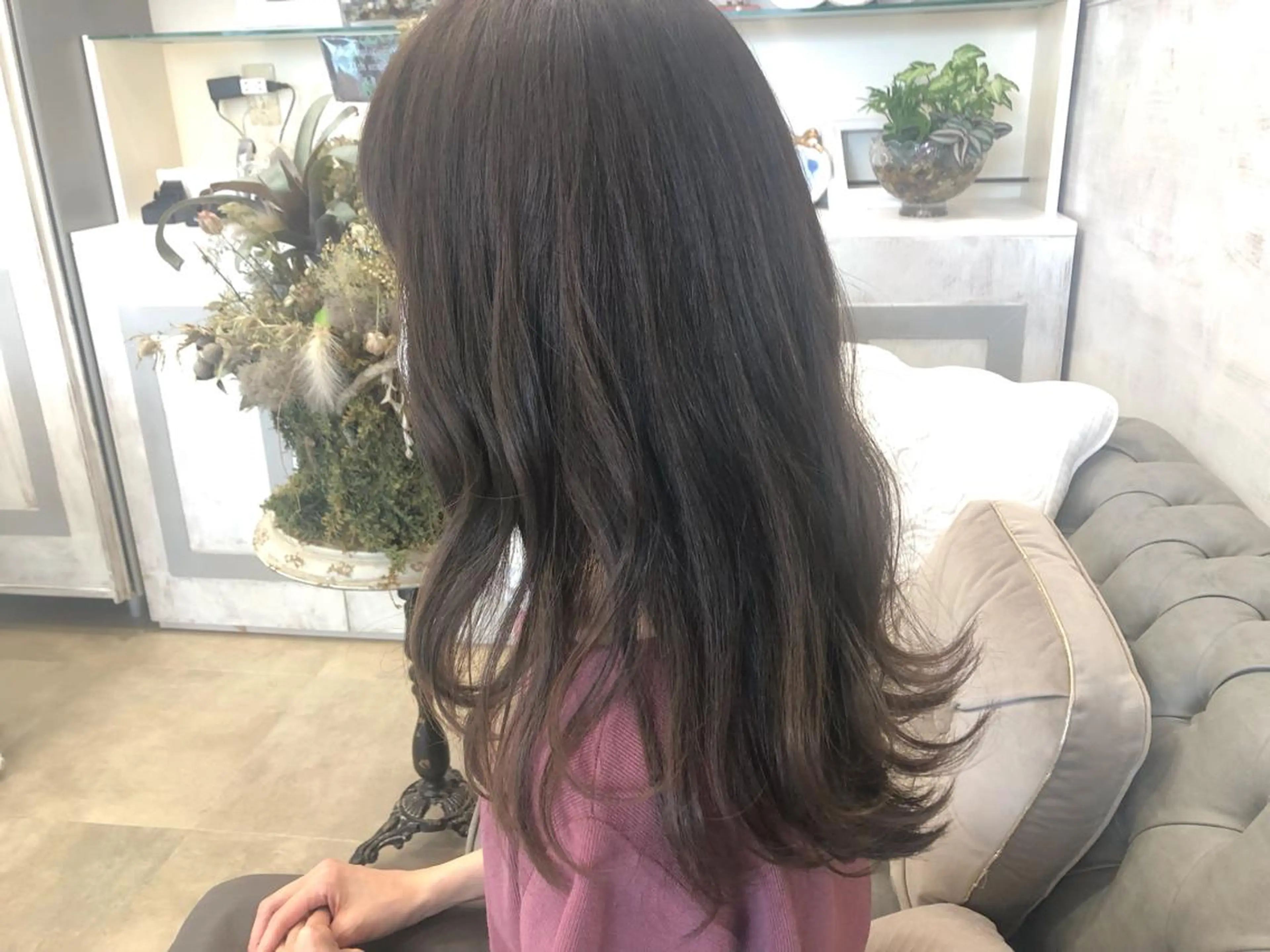 ロング アッシュ アッシュグレー アッシュグレージュ GOSSIP サヤカのマツエク・マツパデザイン