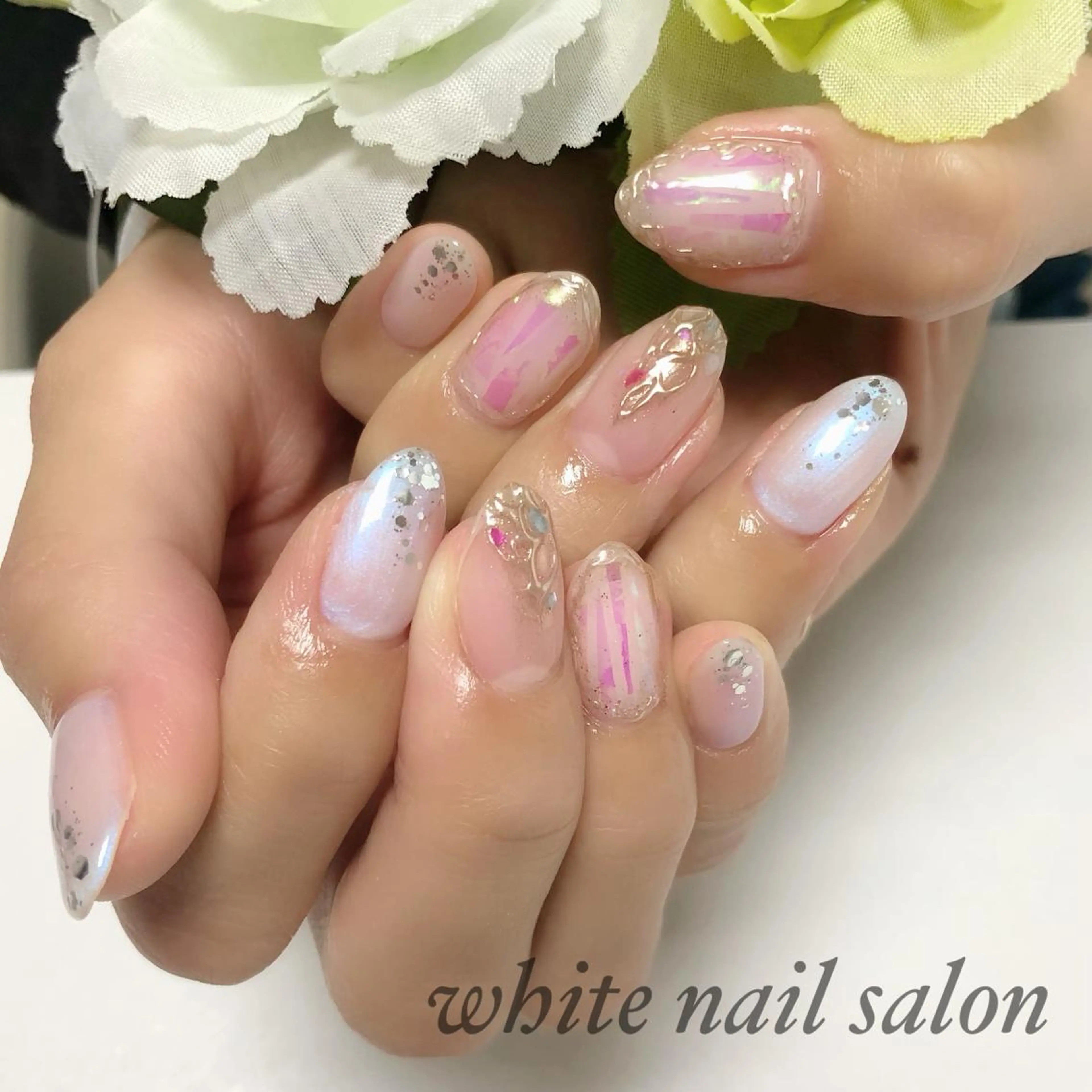 ネイル アートネイル フレンチネイル ジェルネイル ハードジェル 持ち込み ハンドネイル white nail salonのネイルデザイン