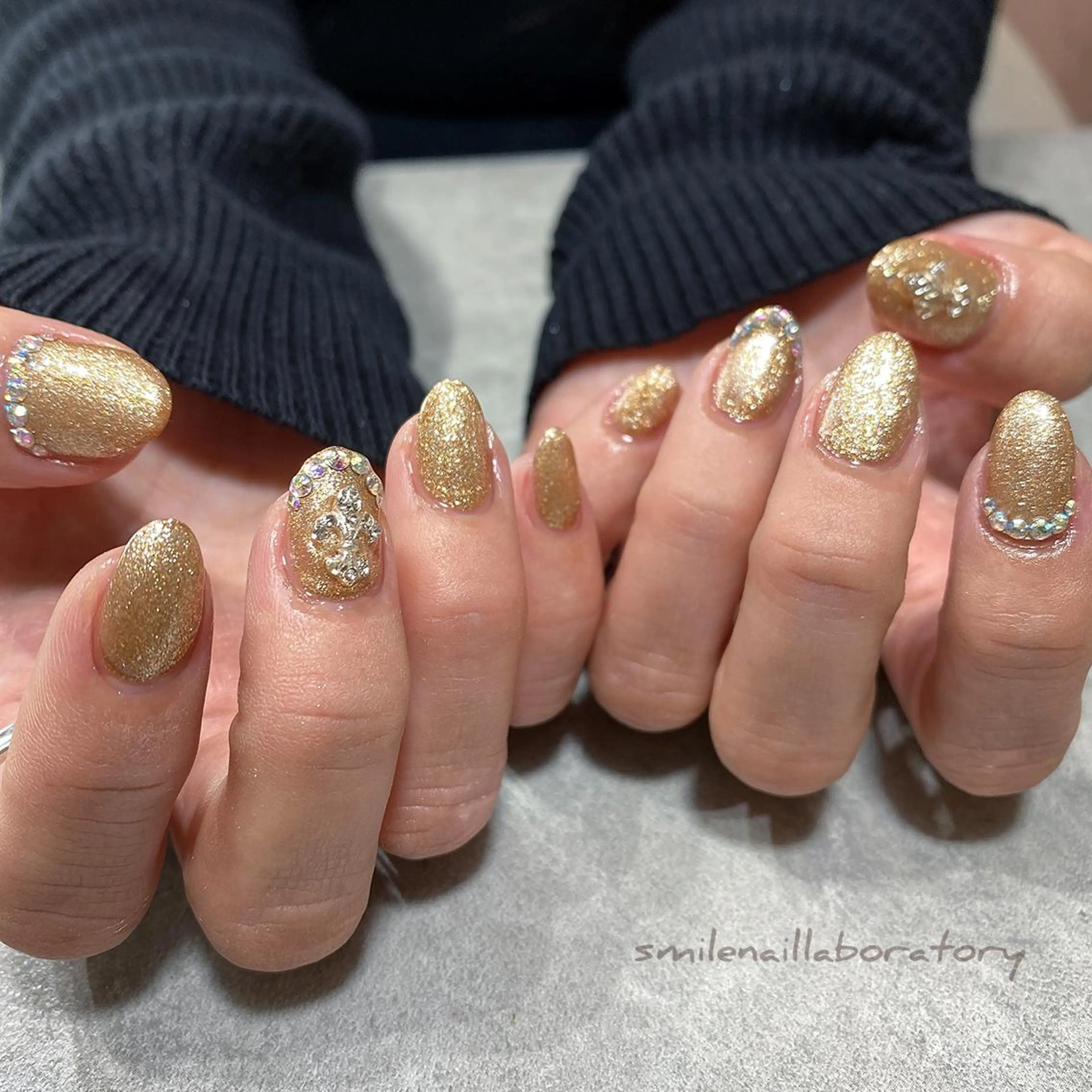 ネイル ストーンネイル smile nail_laboのネイルデザイン