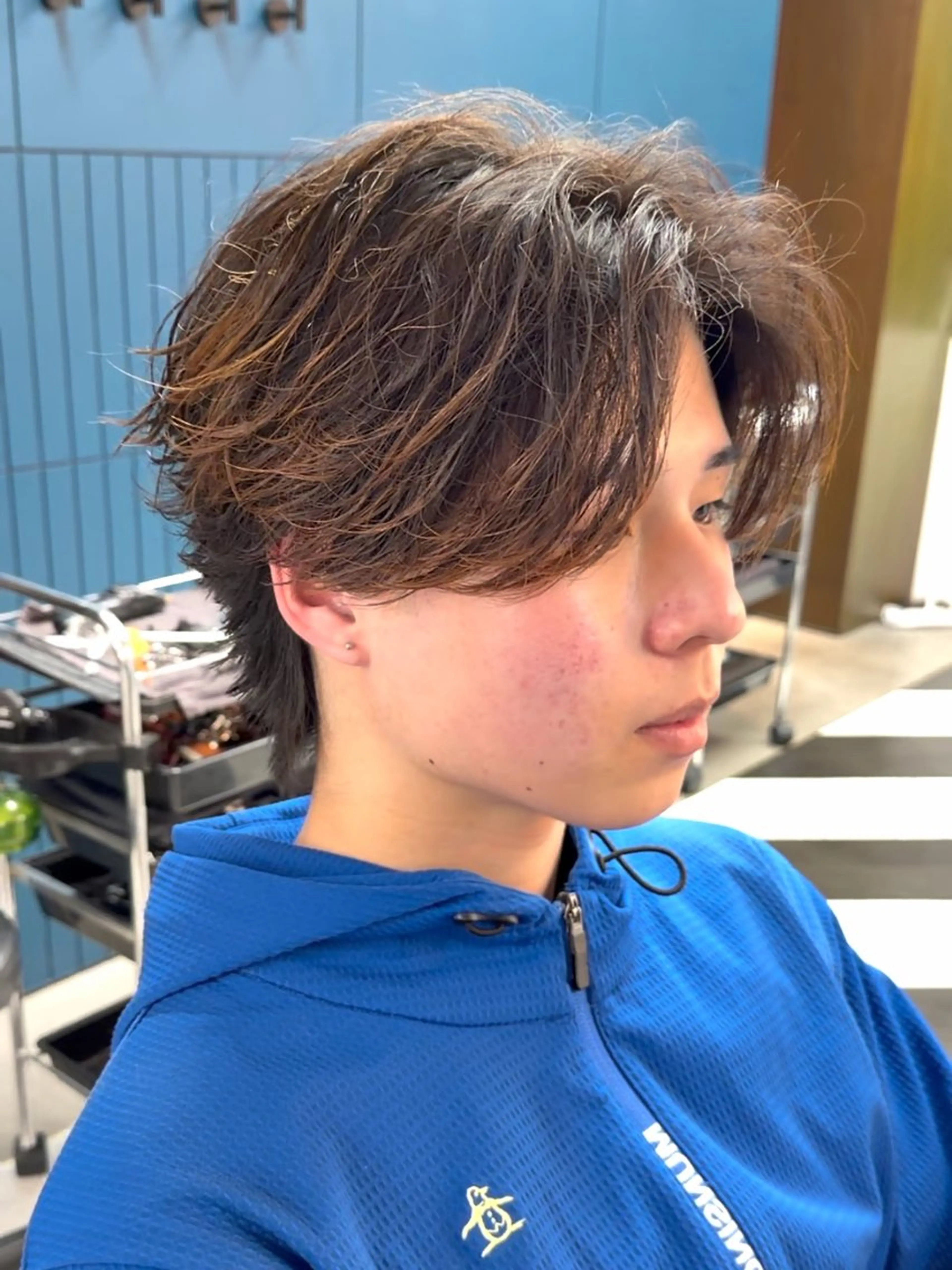 ミディアム カラー パーマ ヘアアレンジ メンズ カット パーマ ヘアセット 伊藤 陸のヘアスタイル