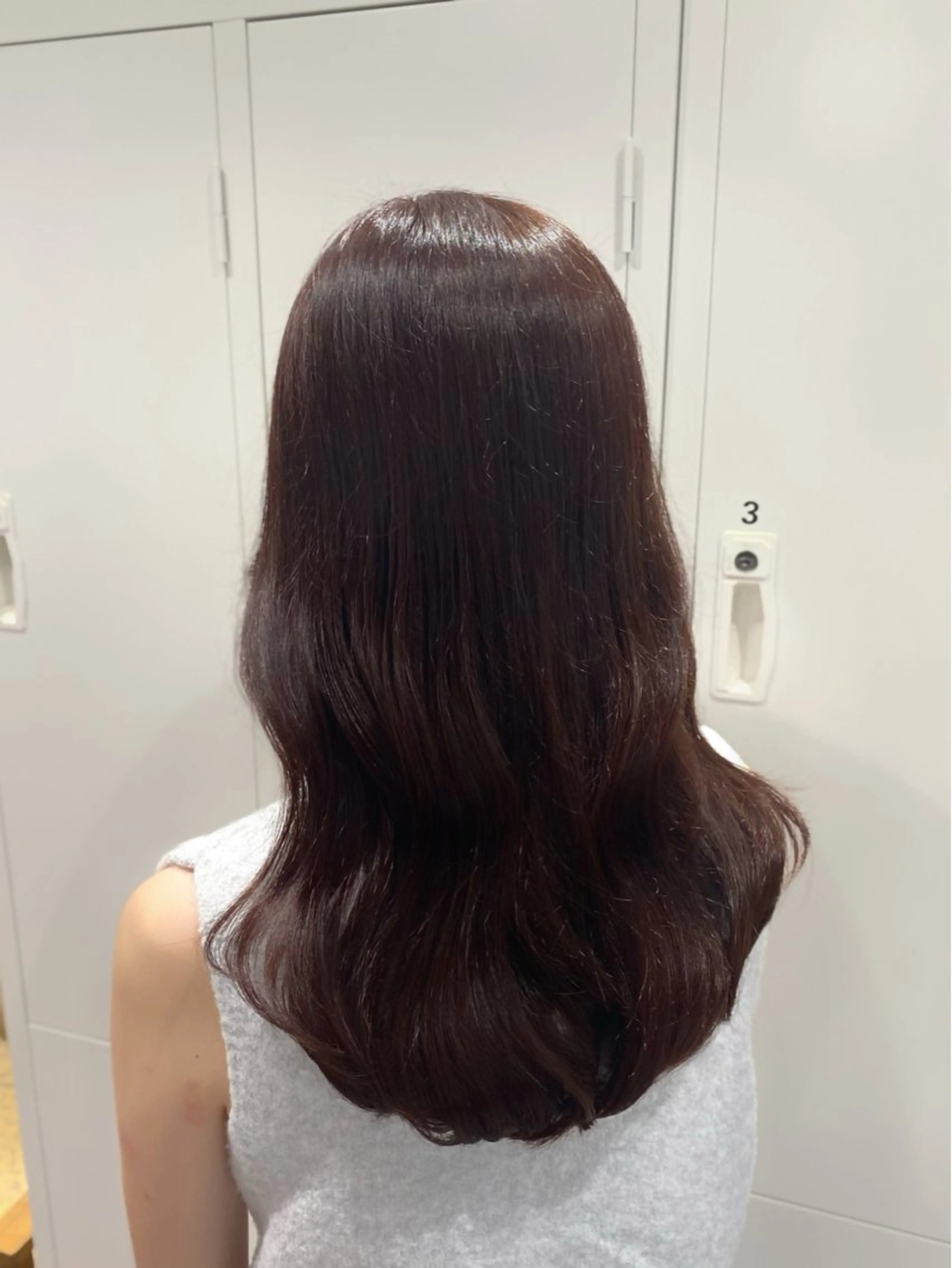 セミロング カラー shiori/透明感 /顔周り/髪質改善のヘアスタイル