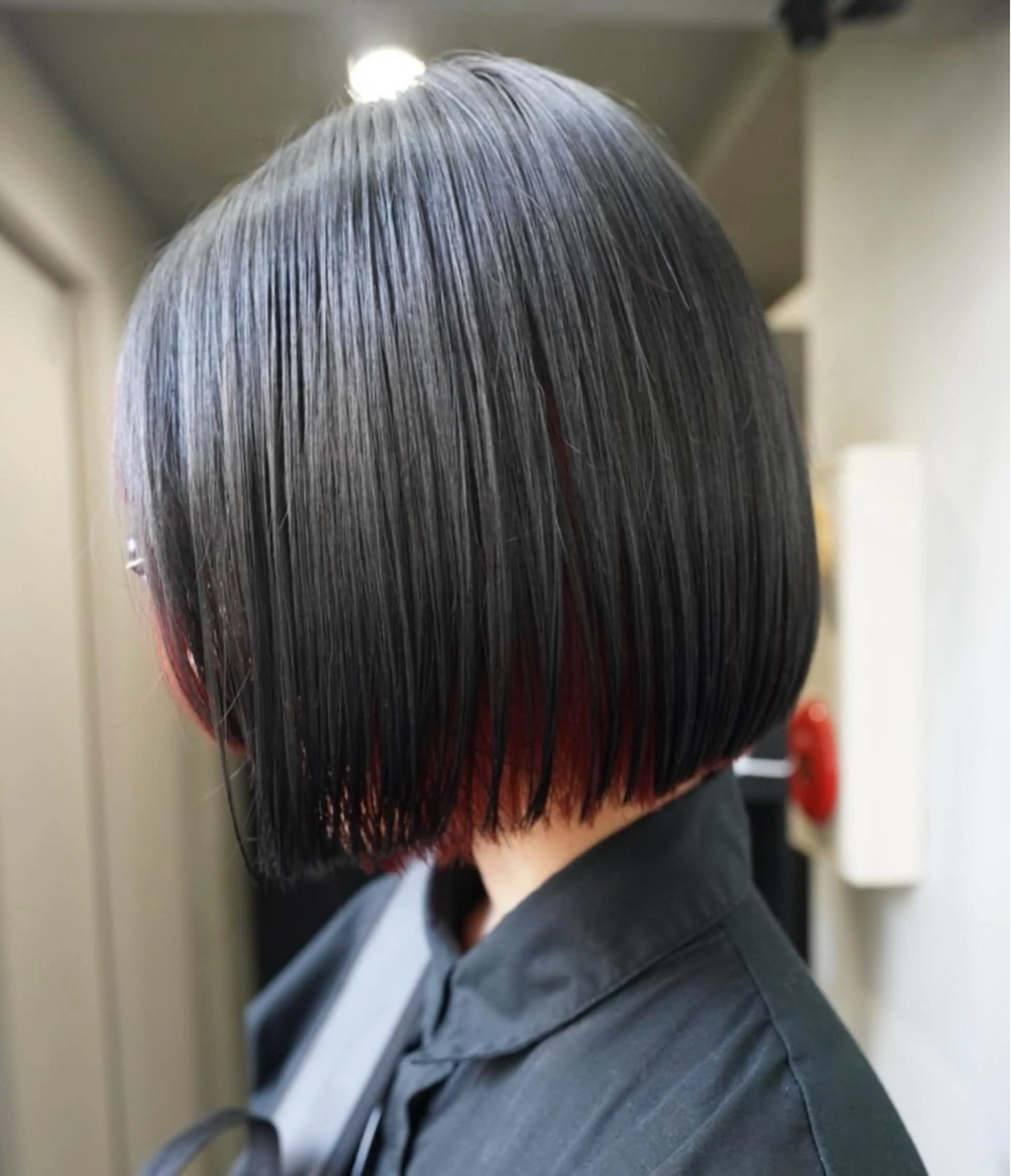 ショート カラー 原田 朱里のヘアスタイル