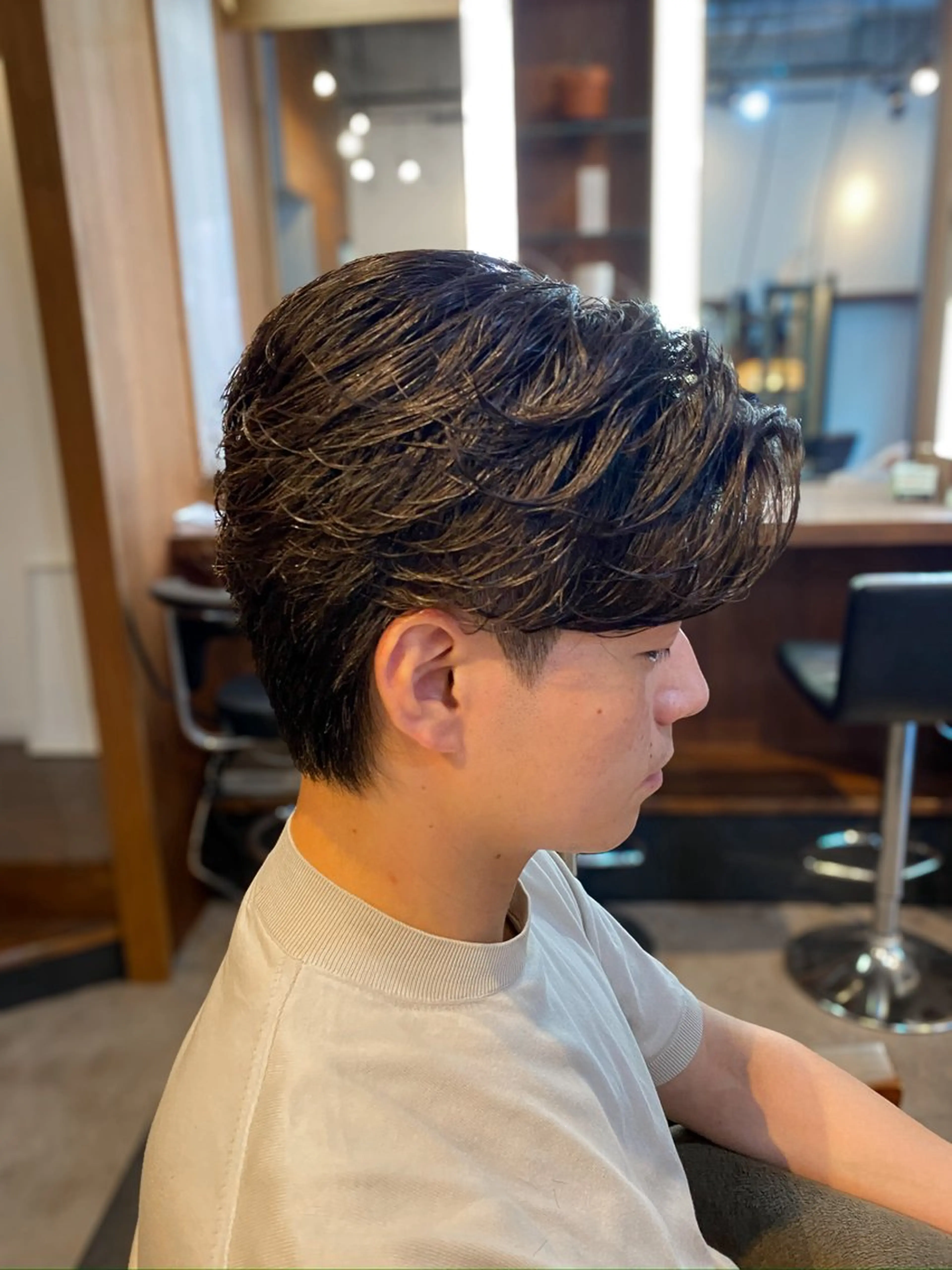 ミディアム パーマ メンズ ミディアムパーマ フェザーパーマ メンズパーマ IRIE⚡️メンズ/ パーマ⚡️北川聖也のヘアスタイル