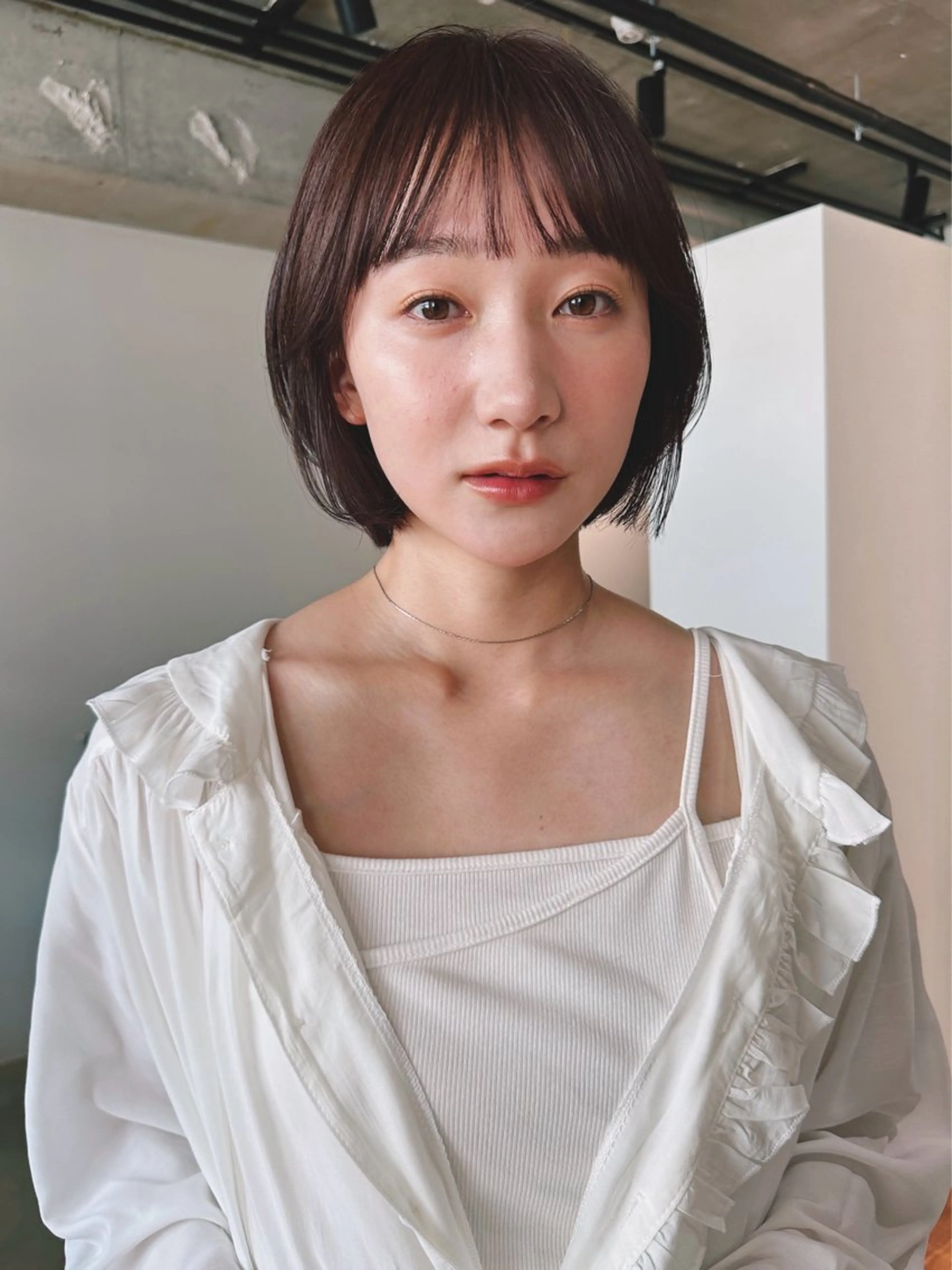 ショート カラー パーマ 🫧小顔×似合わせ× 透明感カラー🫧のヘアスタイル