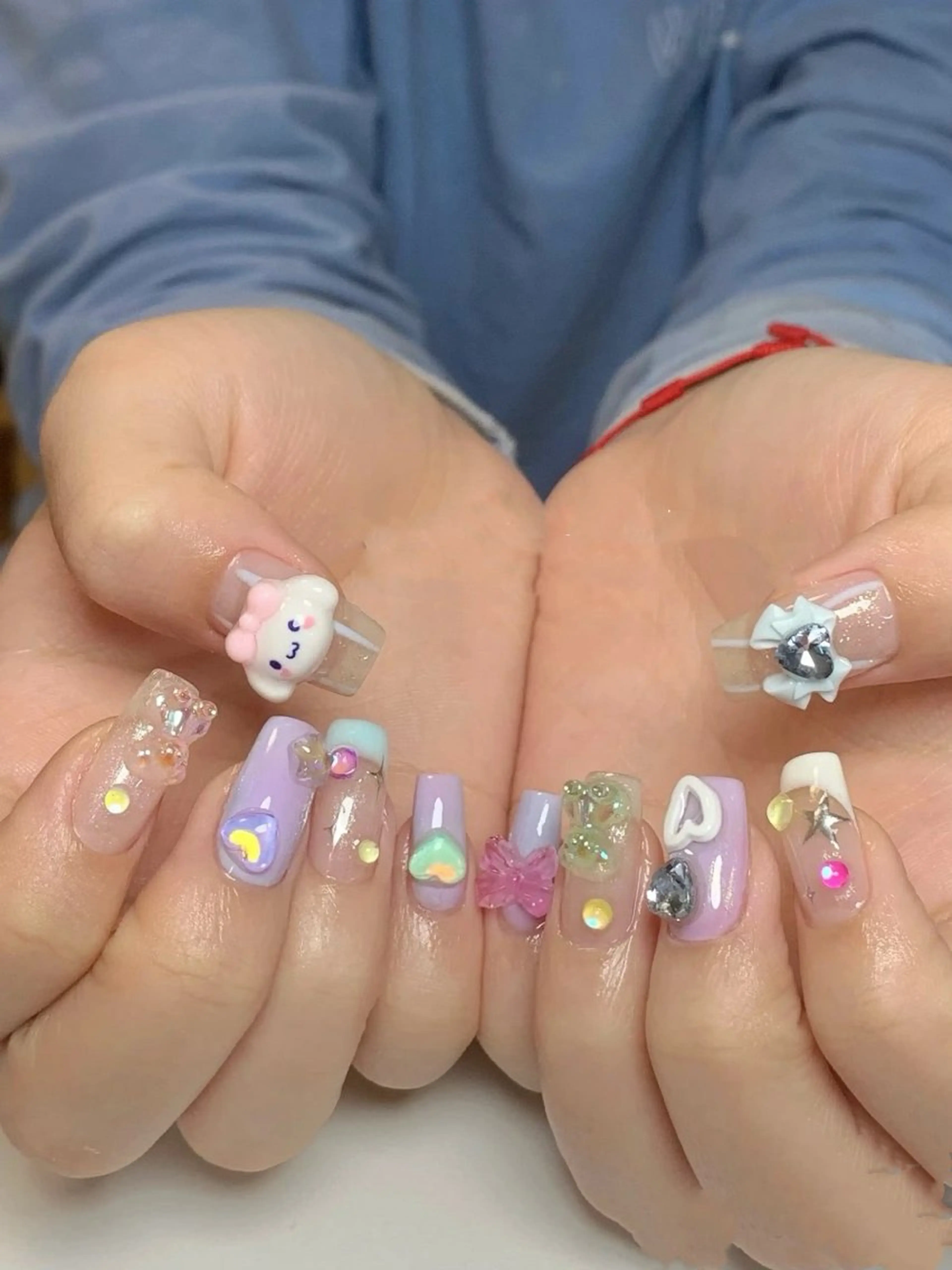 ネイル 成人式 フレンチネイル ジェルネイル グラデーション マグネットネイル ハンドネイル ハンドケア Rika  nail cocoのネイルデザイン