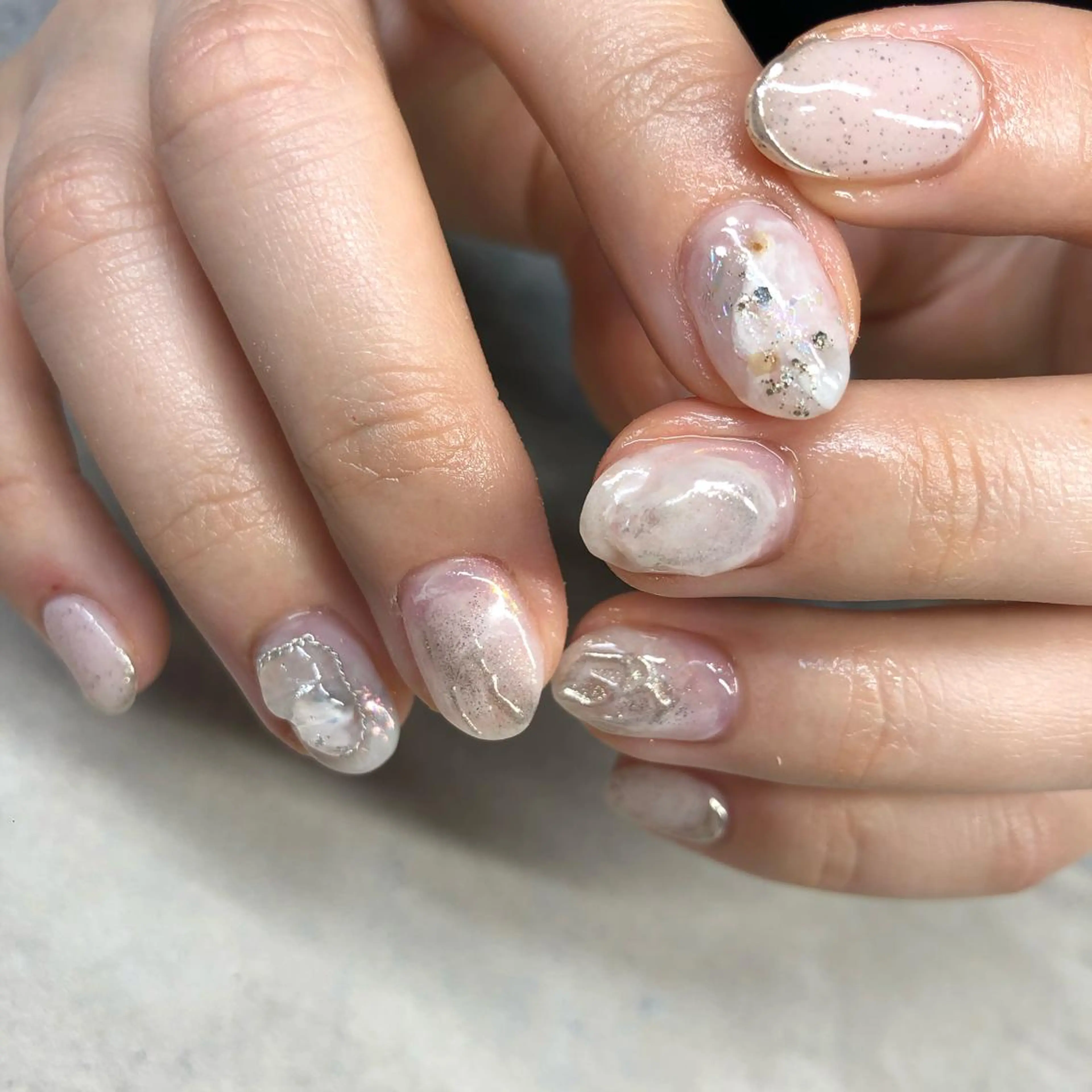 ロング カラー ヘアアレンジ キッズ ネイル マツエク・マツパ 福田 加奈のネイルデザイン