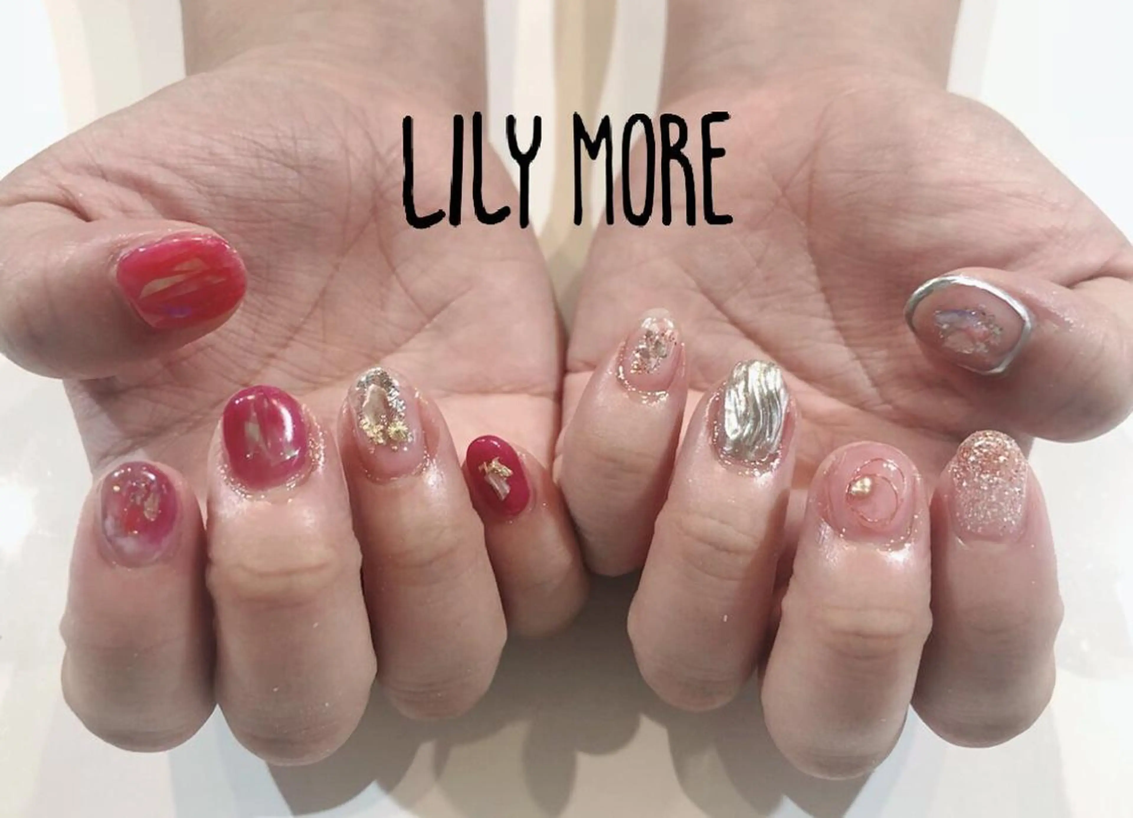 ネイル ニュアンスネイル Lily closetのネイルデザイン