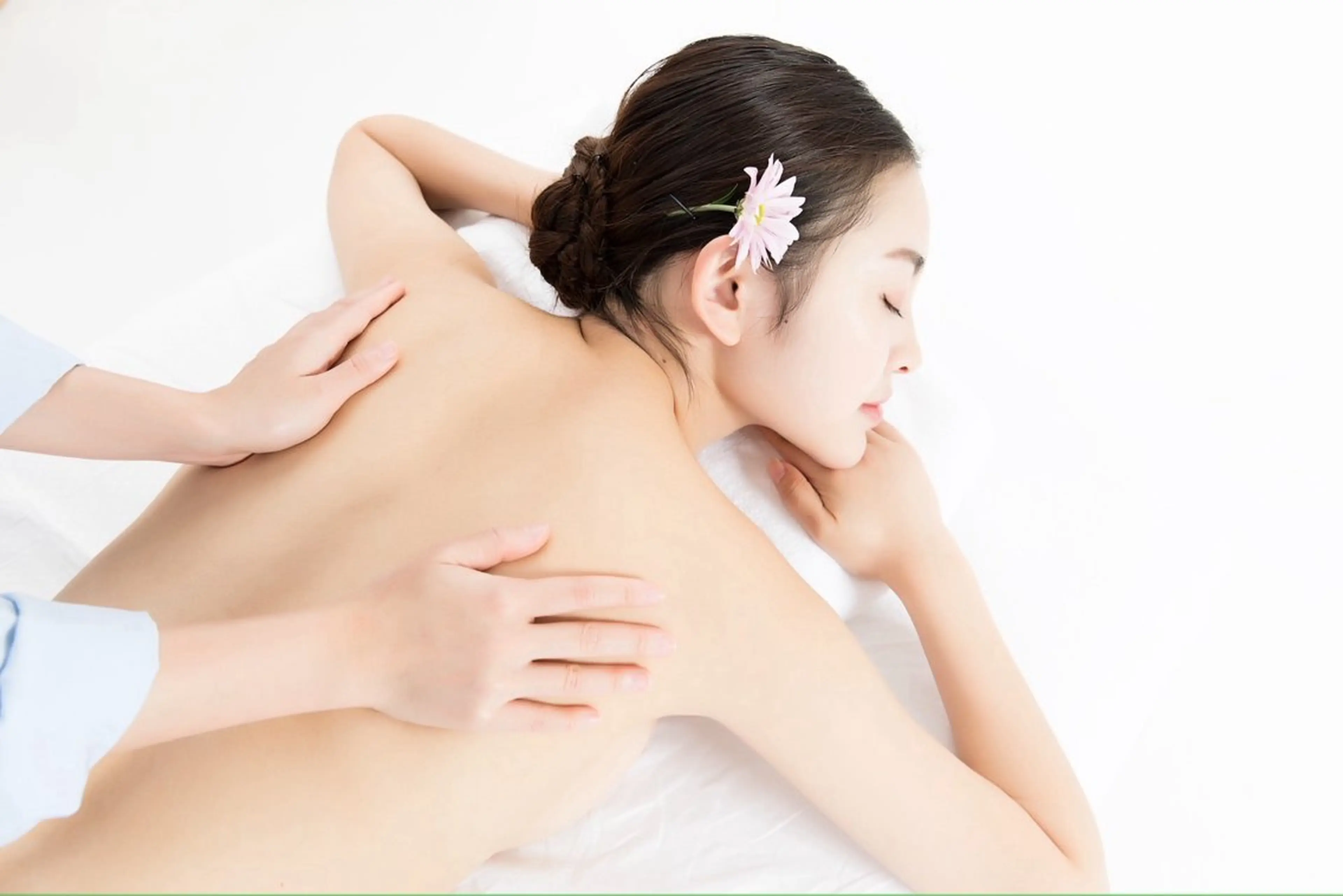 ショート 痩身 アロマ 小顔 本郷三丁目駅前店のエステ・リラクイメージ