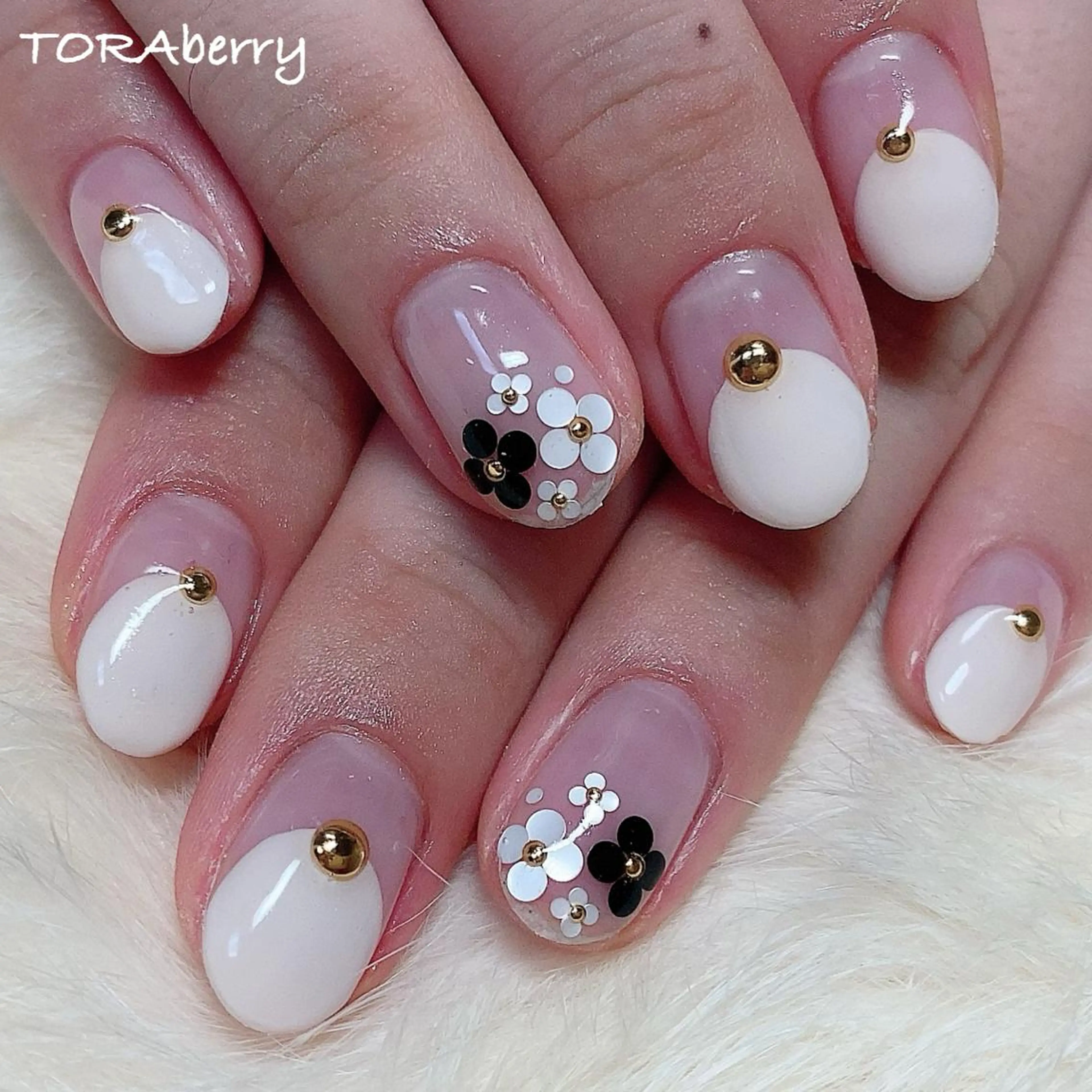 ネイル ハンドネイル ネイリスト なつみのネイルデザイン