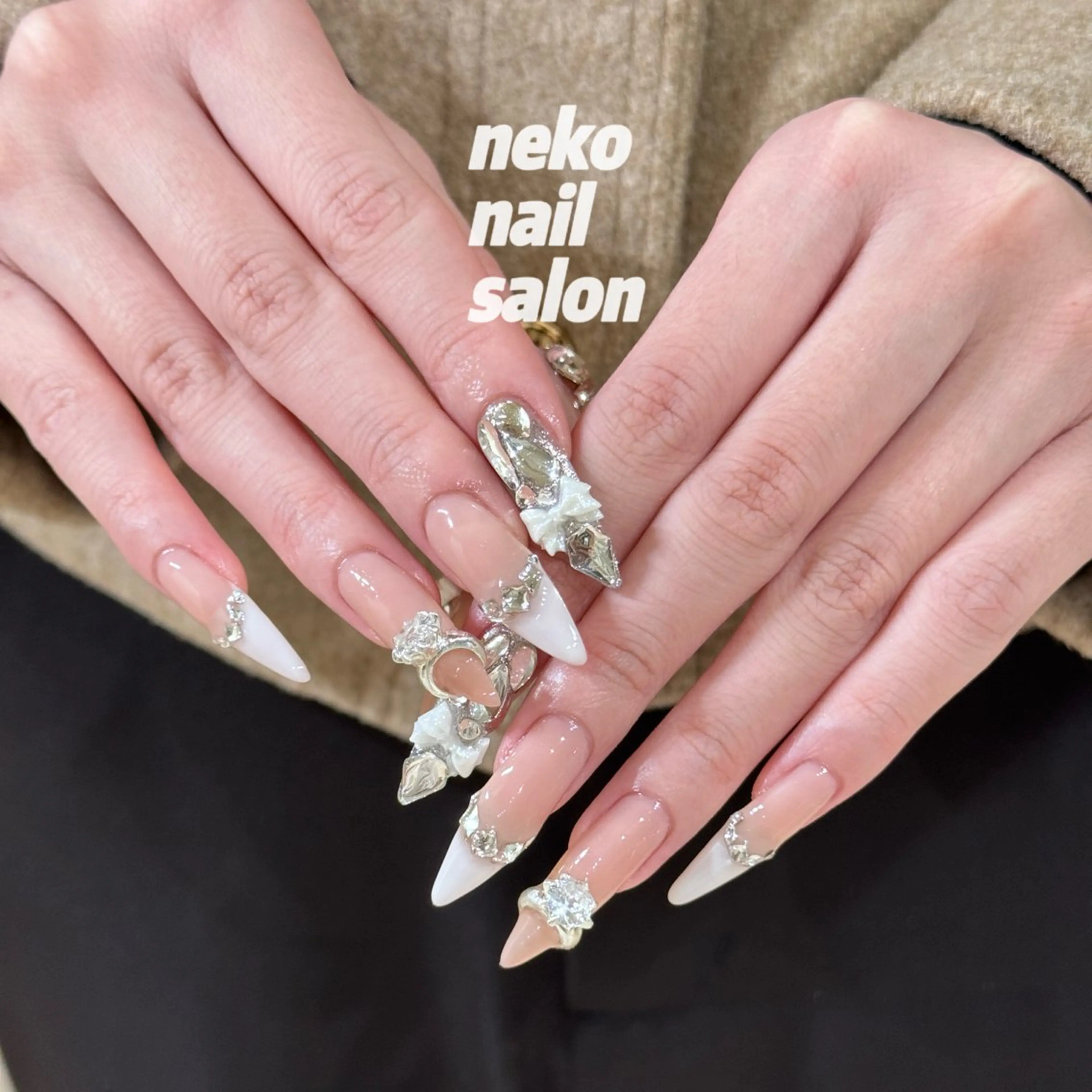 ネイル ロングネイル ワンホンネイル ハンドネイル neko nailのネイルデザイン