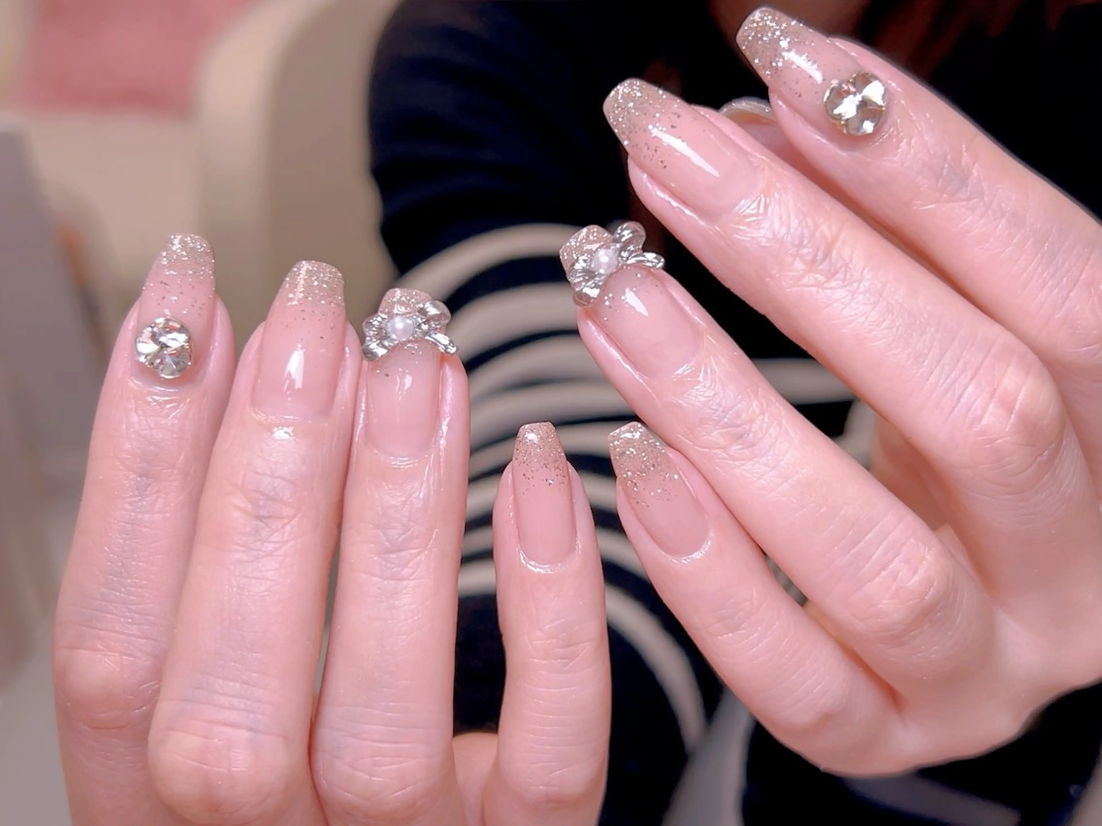 ネイル ハンドネイル 【長さ出し】 IRIS NAILのネイルデザイン