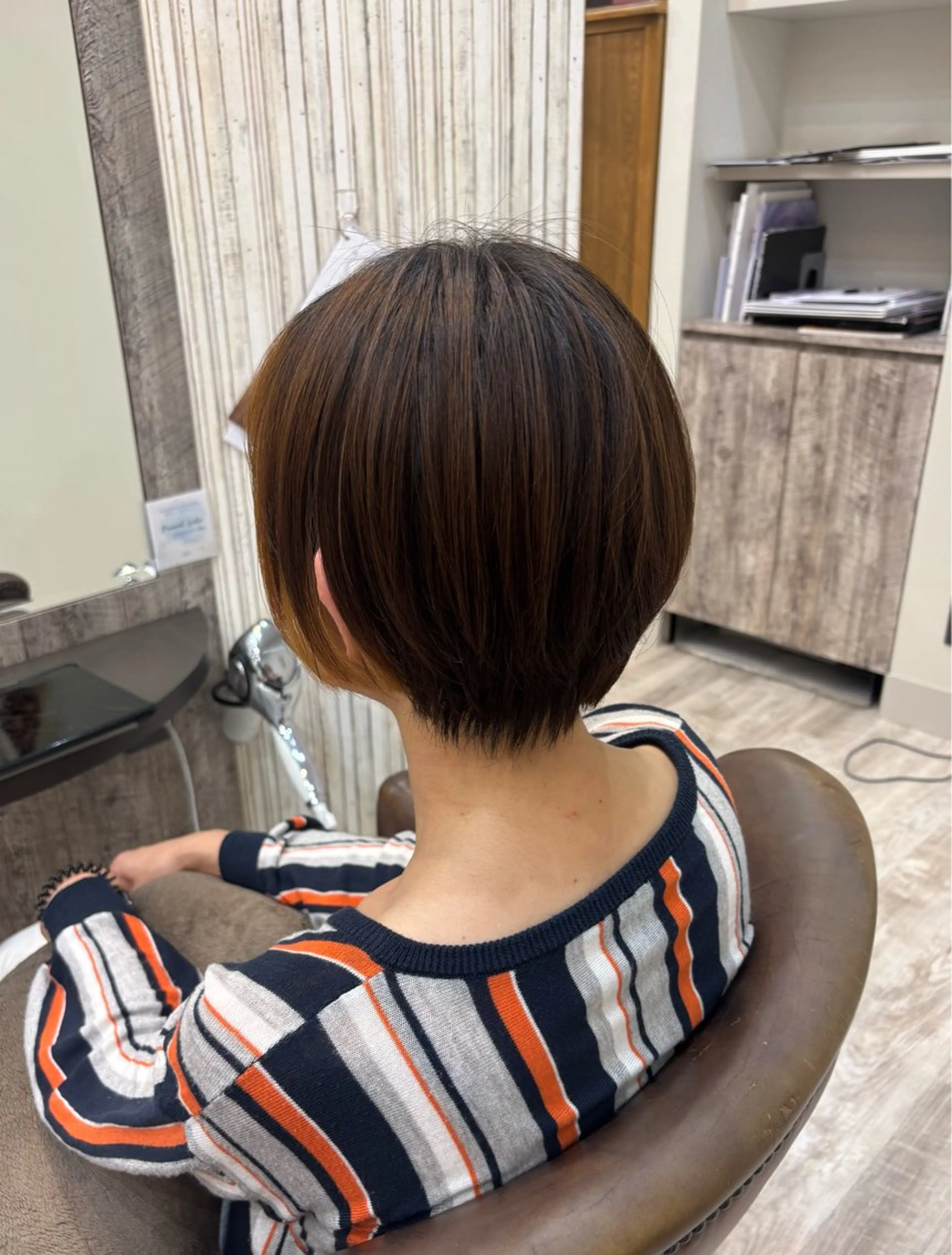 ショート 加藤 優子のヘアスタイル