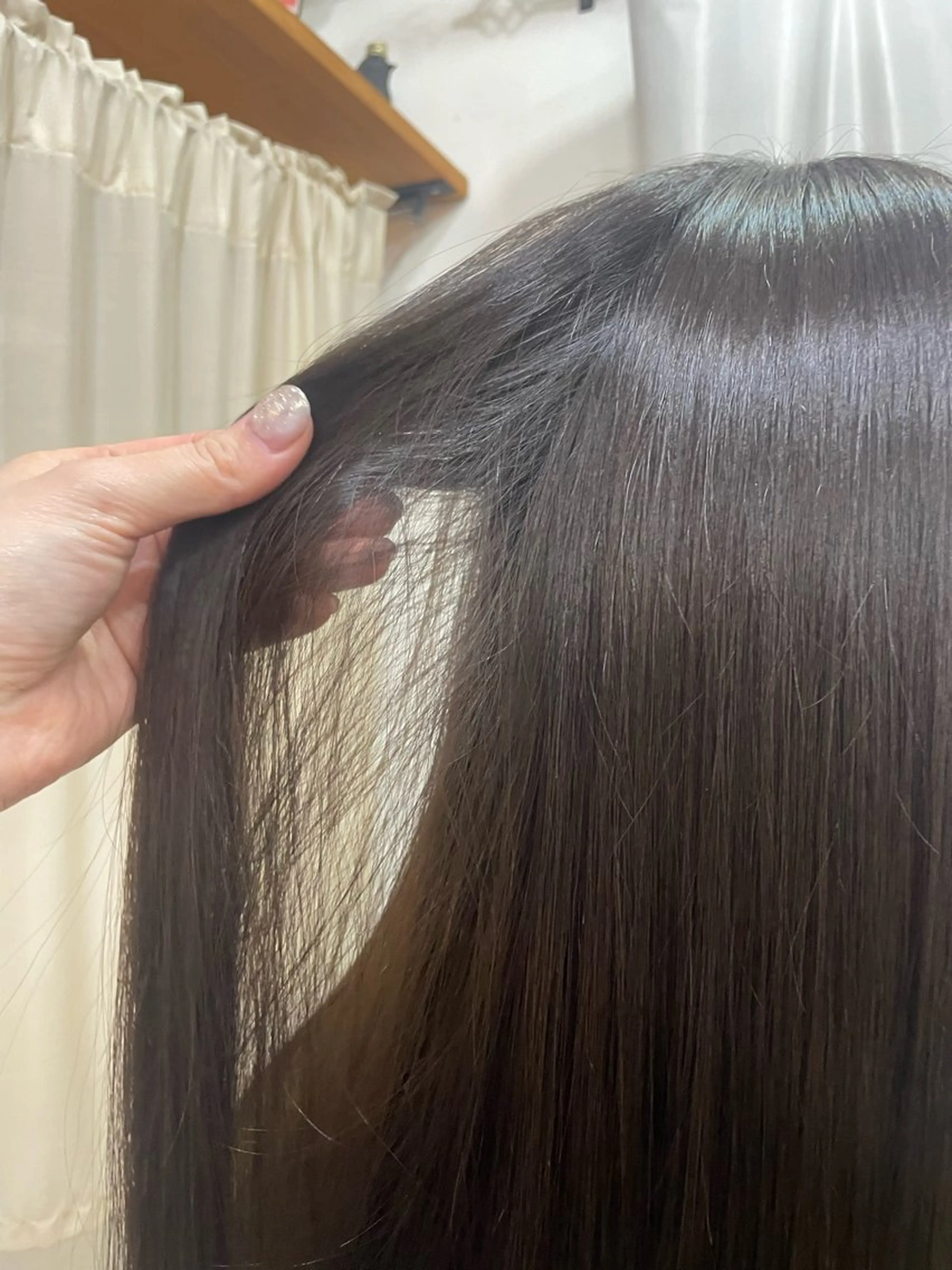 ロング momoka ［pejite]のヘアスタイル