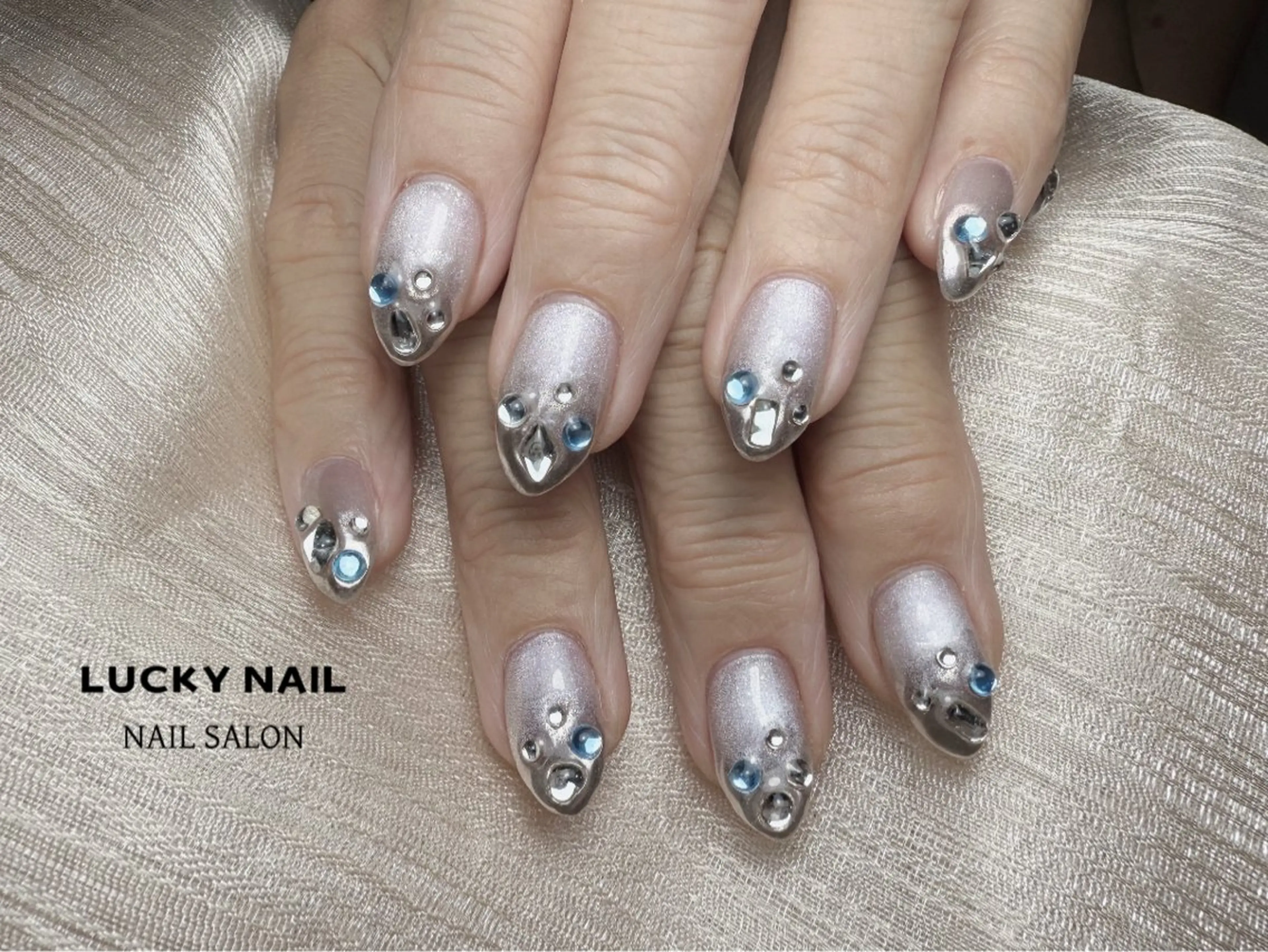 ネイル LUCKY NAILのネイルデザイン
