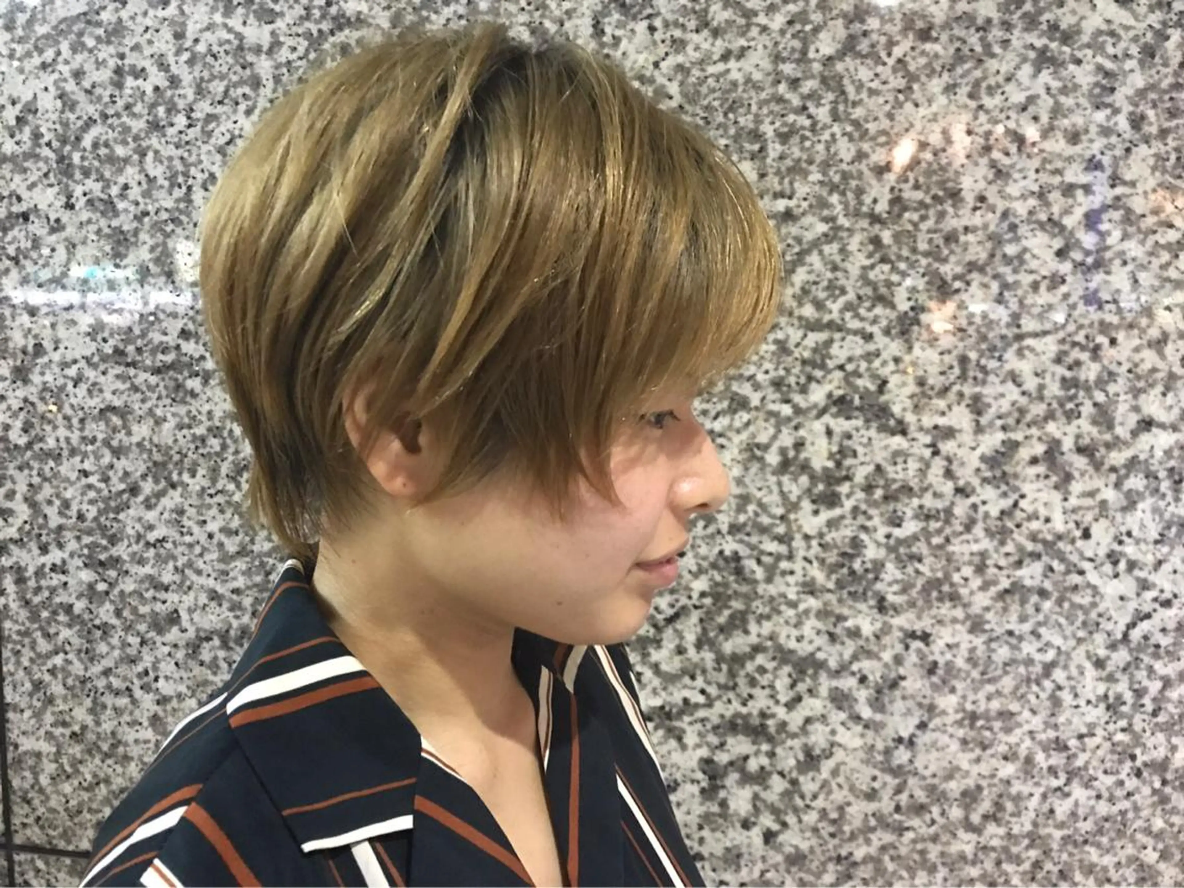 ショート 菅村 勇亮のヘアスタイル