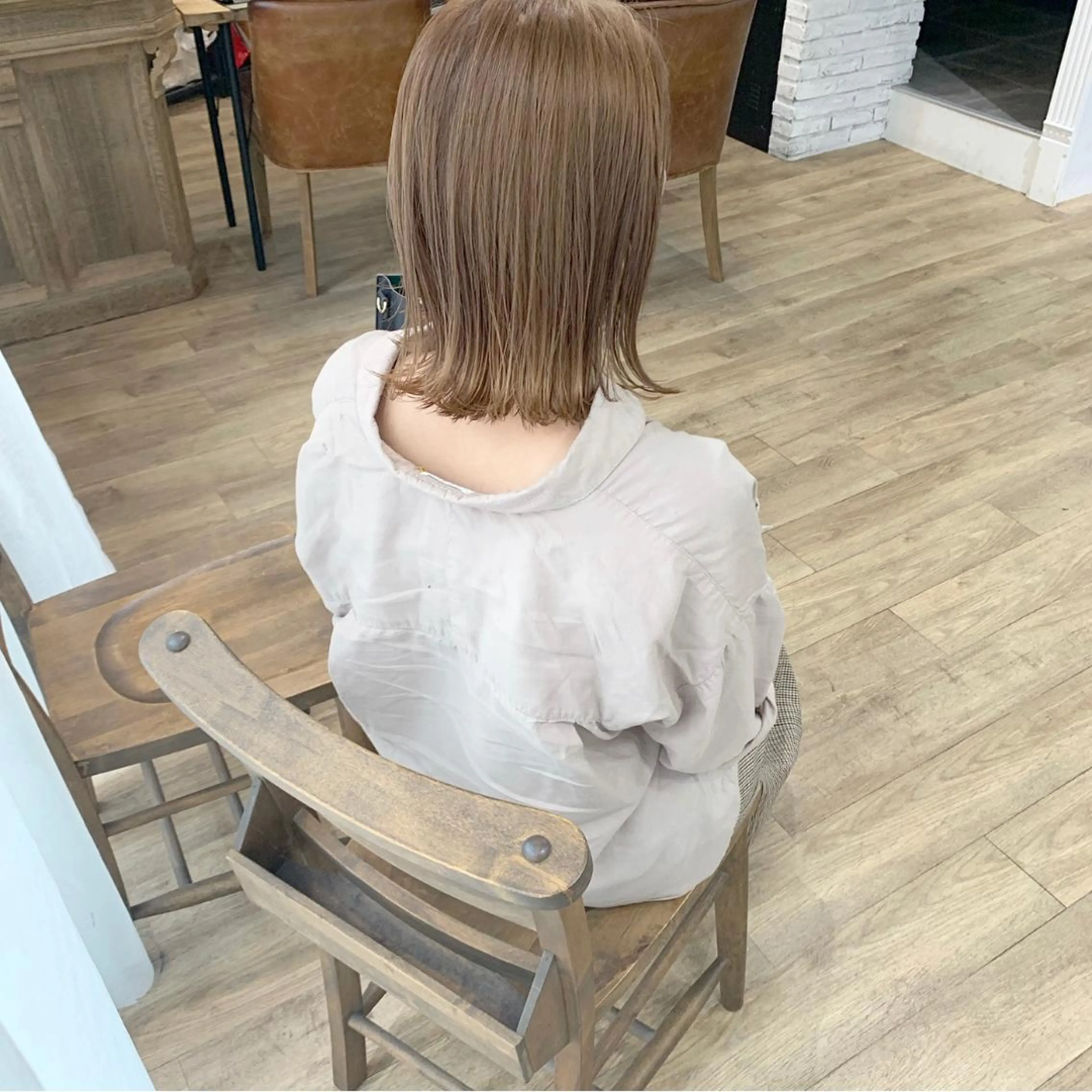 ミディアム カラー ダブルカラー ハイトーンカラー ボブ ヘアカラー トリートメント レイヤー/顔周り /AKARIのヘアスタイル