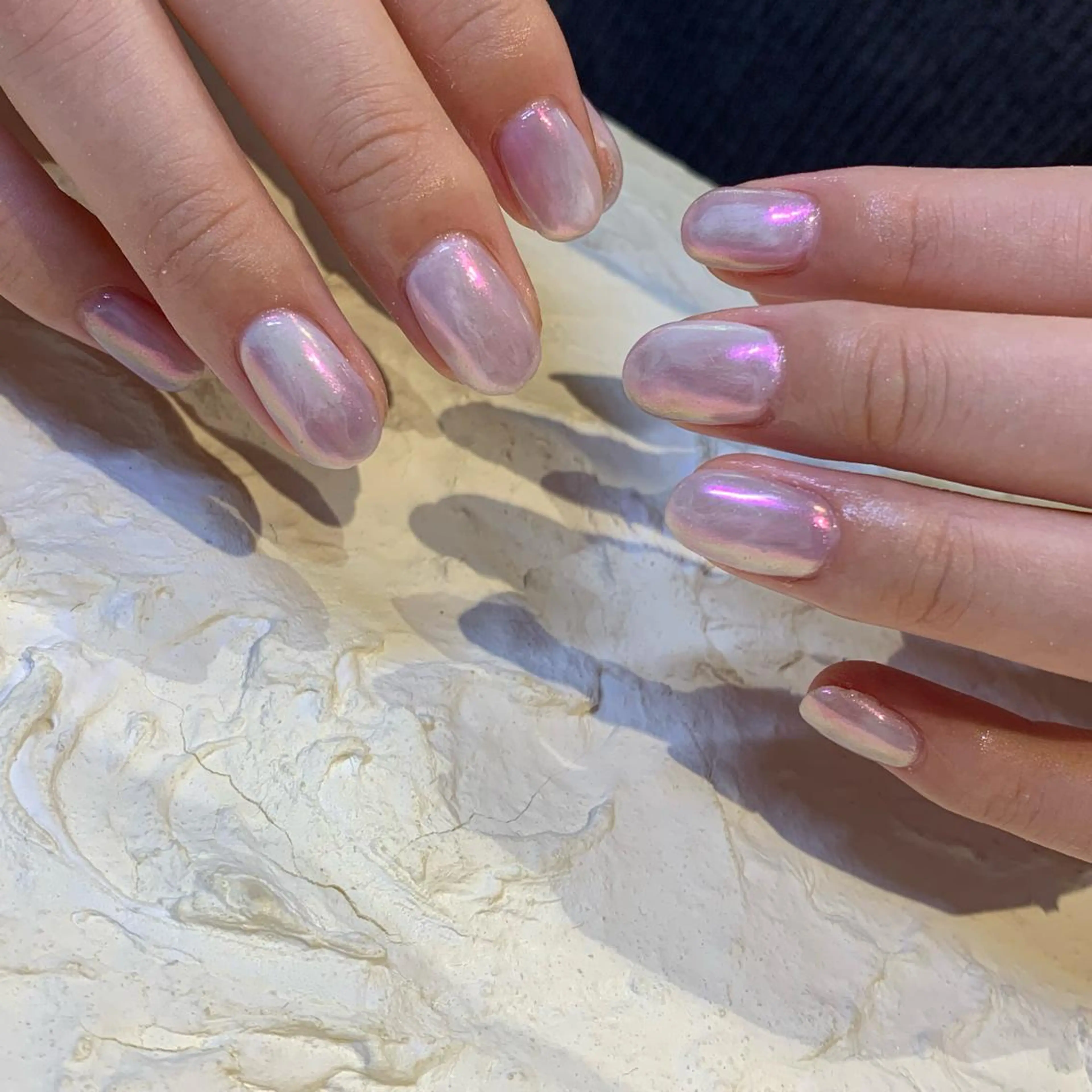 ネイル オーロラネイル マキノ ユイのネイルデザイン