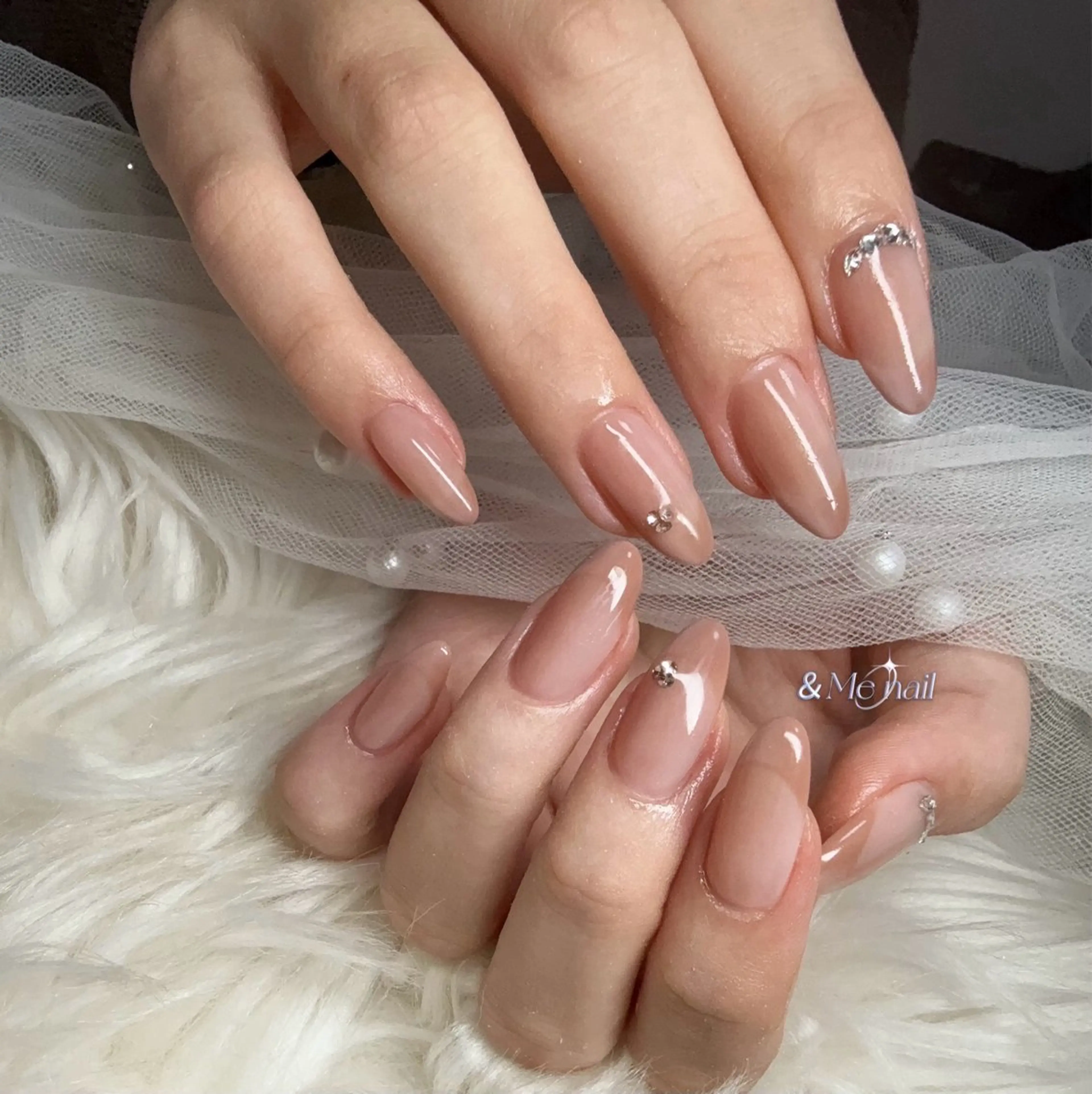 ネイル ハンドネイル &ME ネイルサロンのネイルデザイン