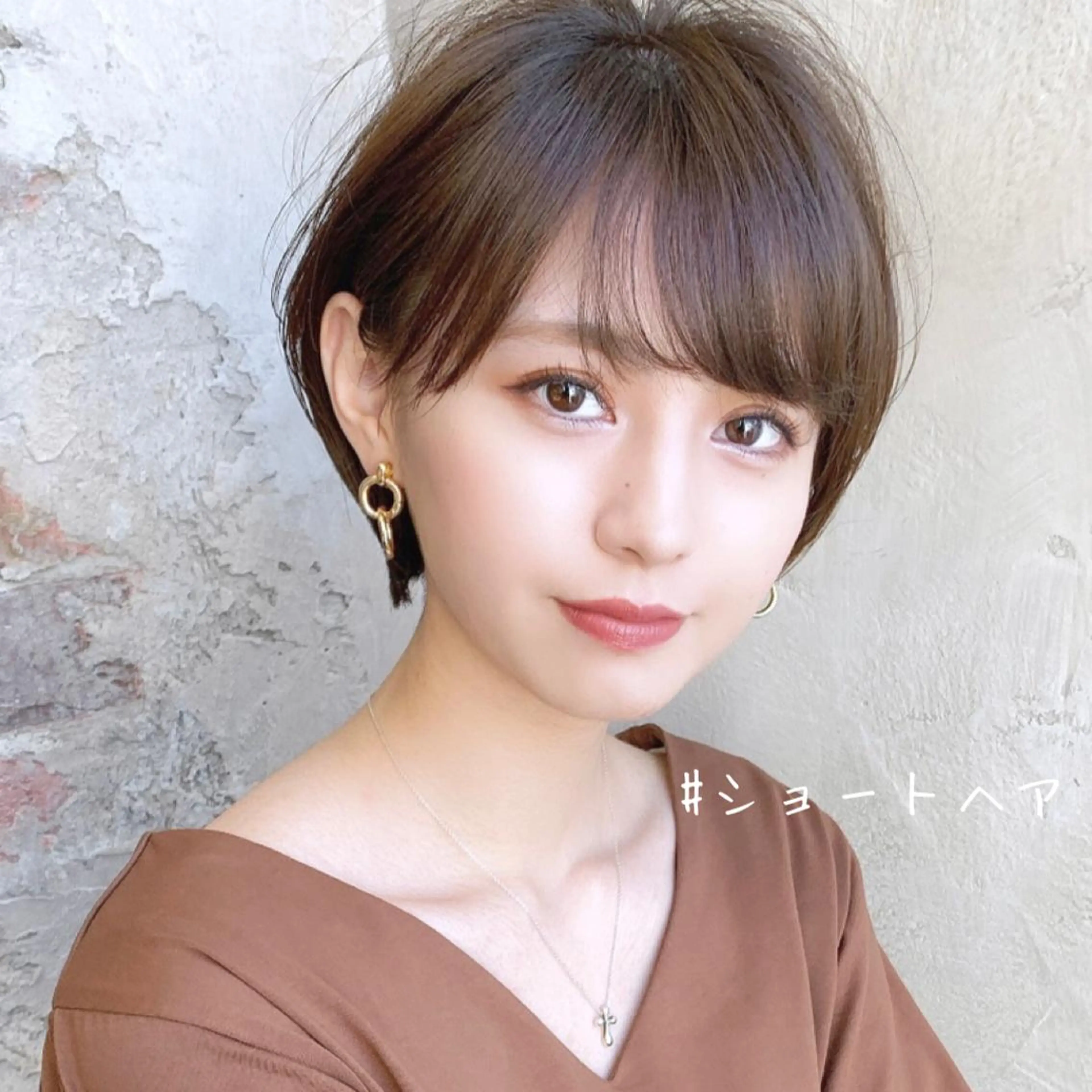 ショート カラー 切りっぱなしボブ ショートボブ ベージュカラー ブリーチ ケアブリーチ カット ヘアカラー トリートメント ショート、ボブの神✨ 峯朋也✂︎✨のヘアスタイル