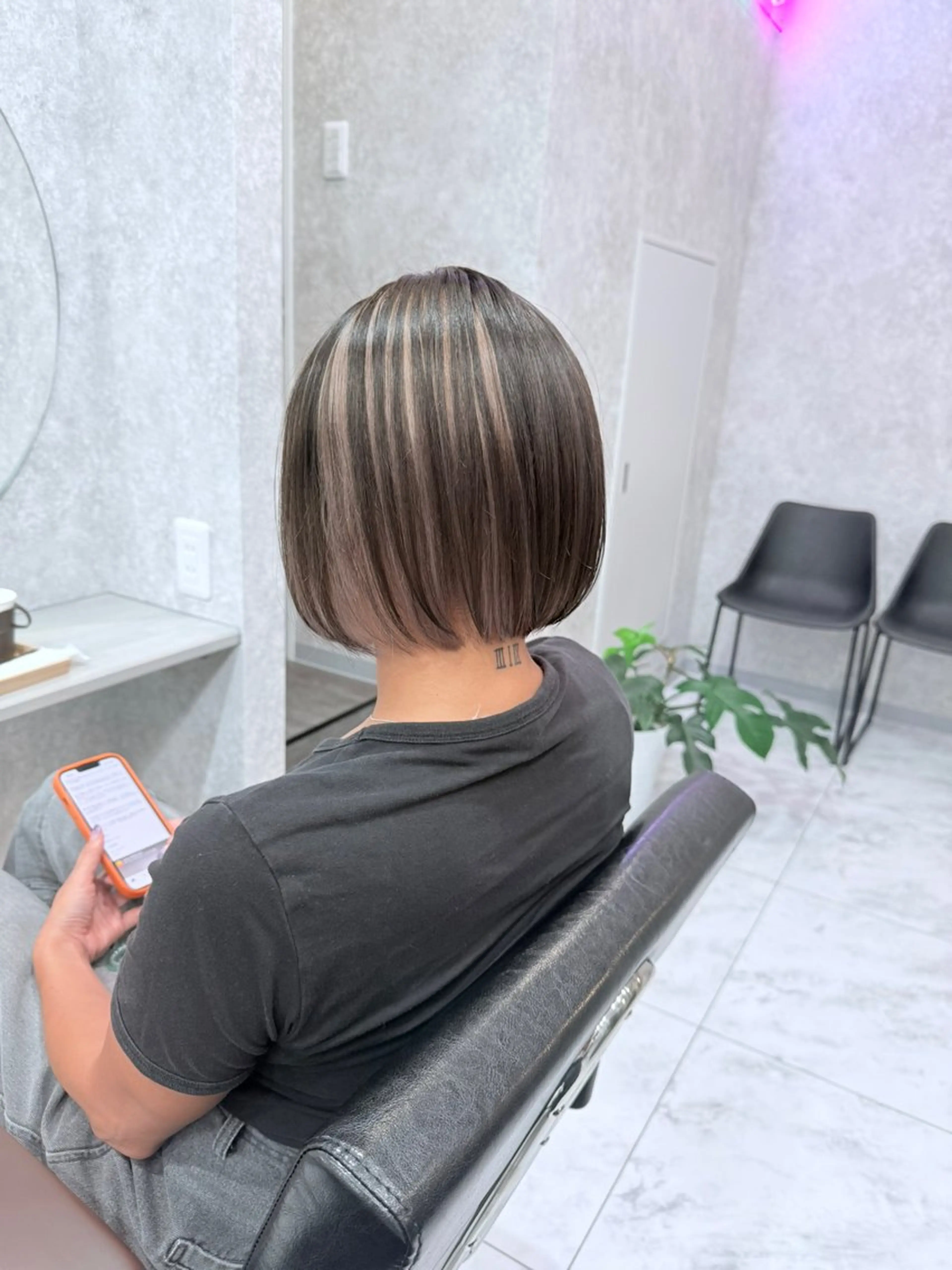 ショート カラー 🌺ハイトーン🌺 矢葺 なぎさ🌺🌺のヘアスタイル