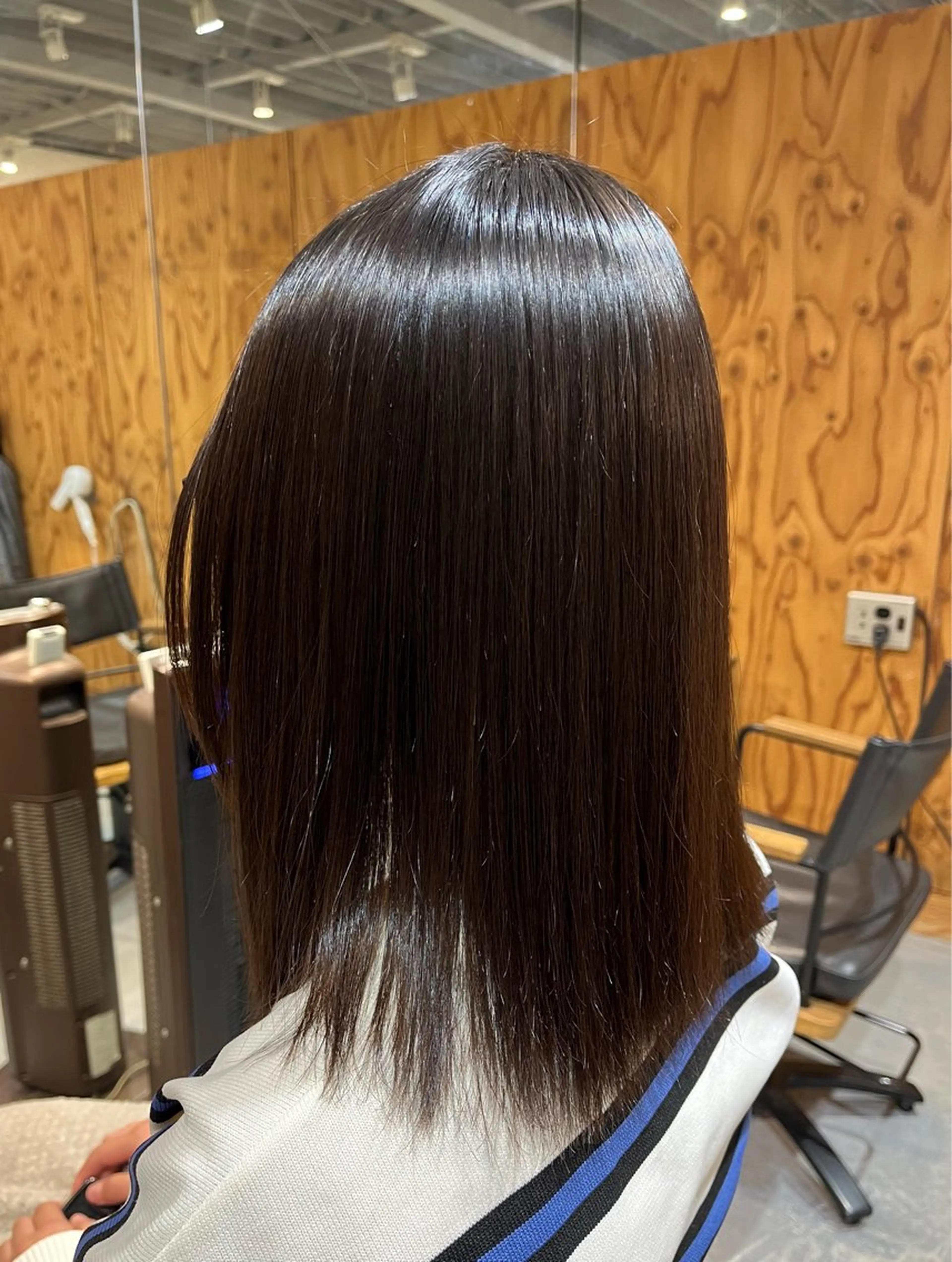 ミディアム 縮毛矯正 小久保 あかりのヘアスタイル