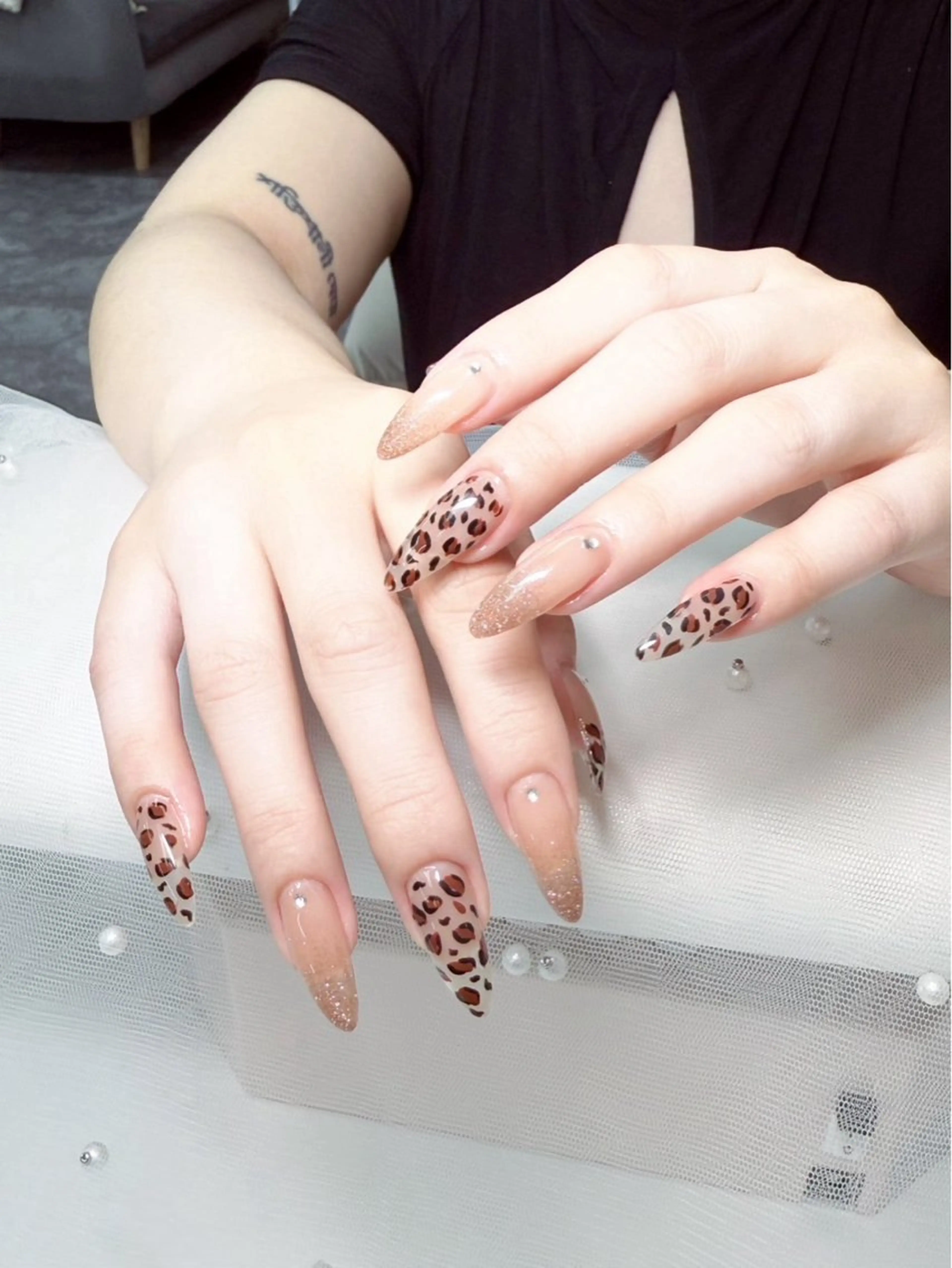 ネイル アニマル柄 キラキラネイル ラメ(グリッター) MIYU．nail Mariaのネイルデザイン