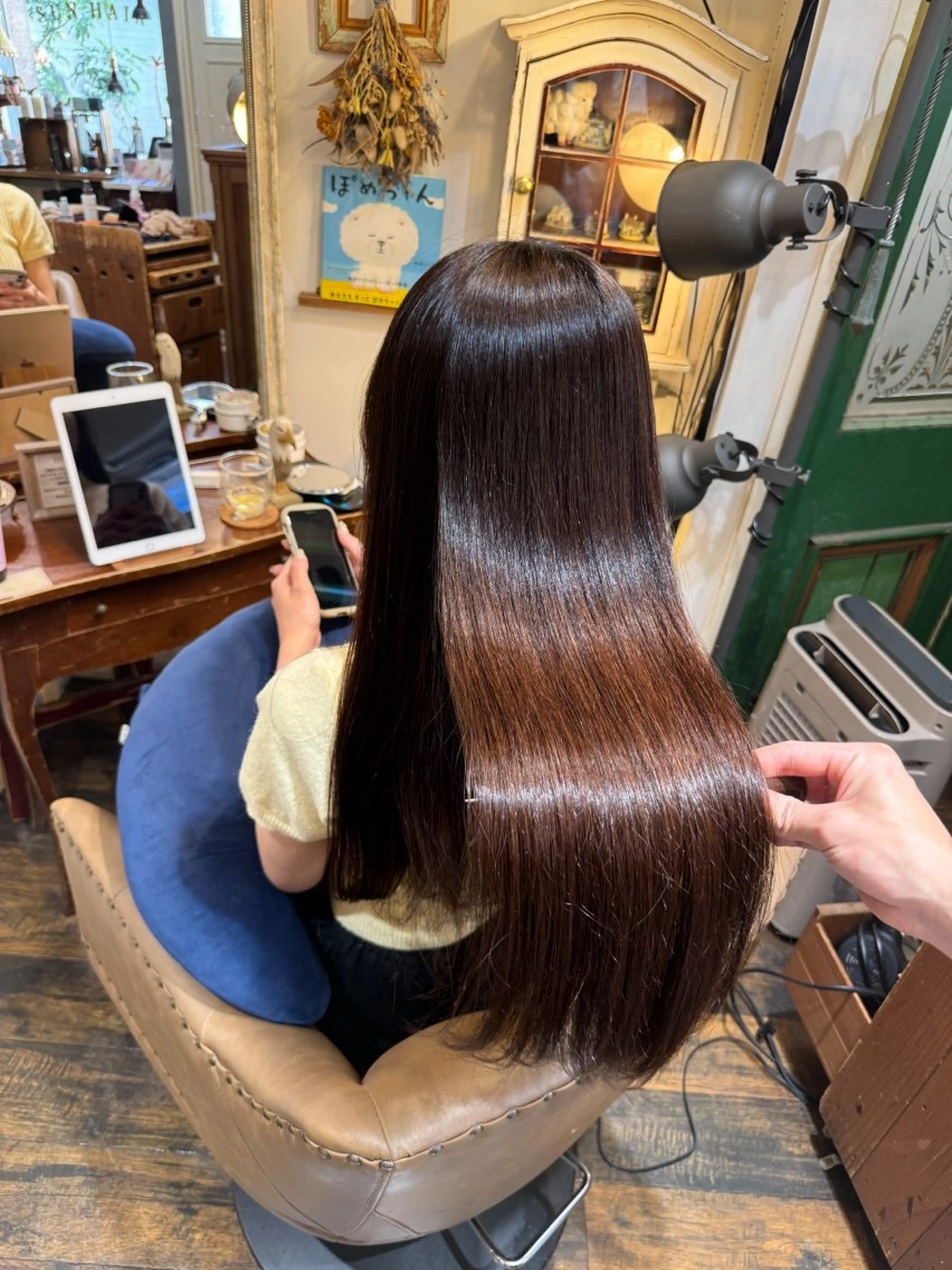 ロング くせ毛 髪質改善 縮毛矯正 トリートメント 飯田 実歩(じっぽ)のヘアスタイル