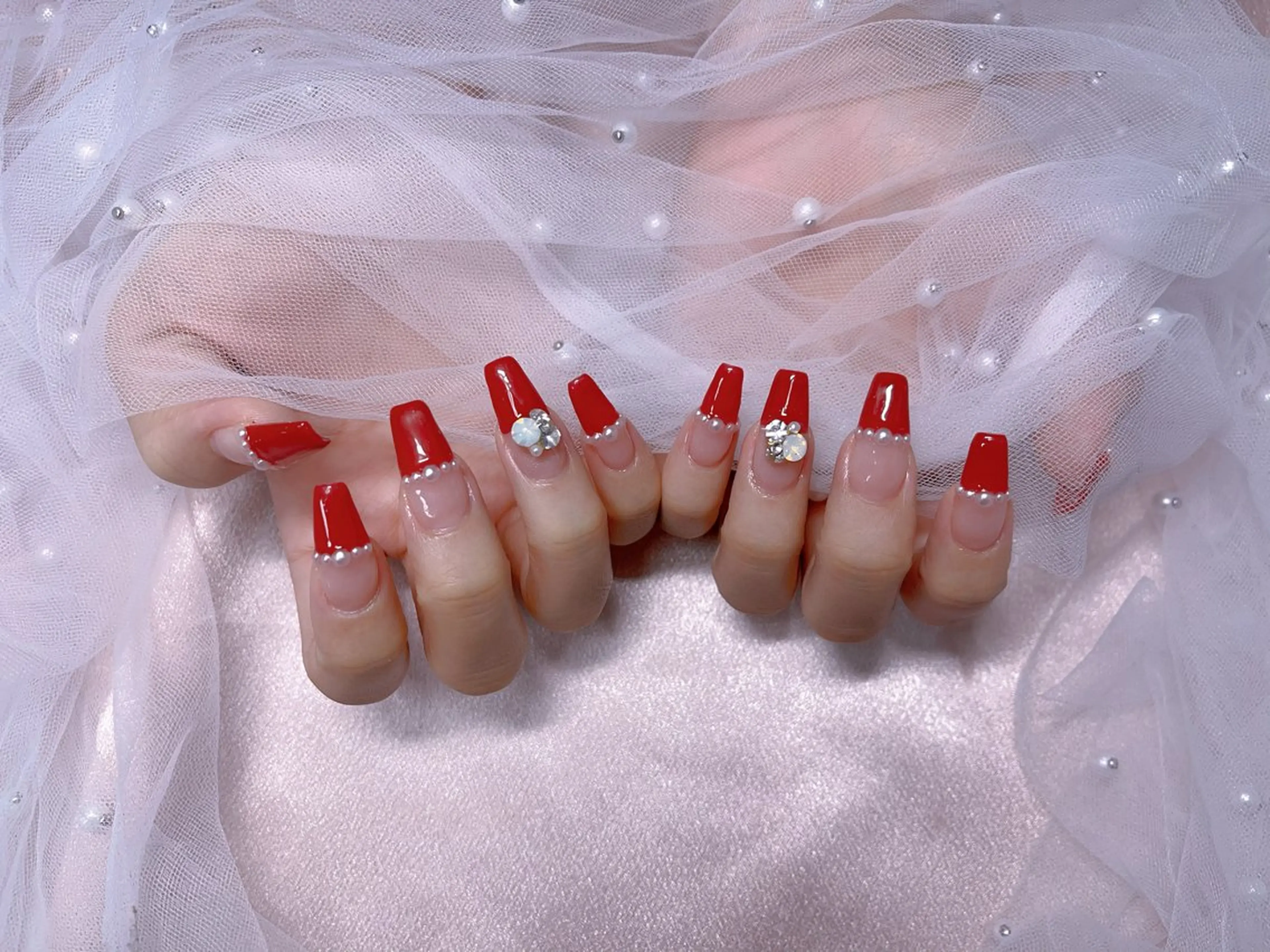 メンズ ネイル アートネイル フレンチネイル ジェルネイル キラキラネイル パラジェル ハンドネイル Bloom スカルプ専門店のネイルデザイン