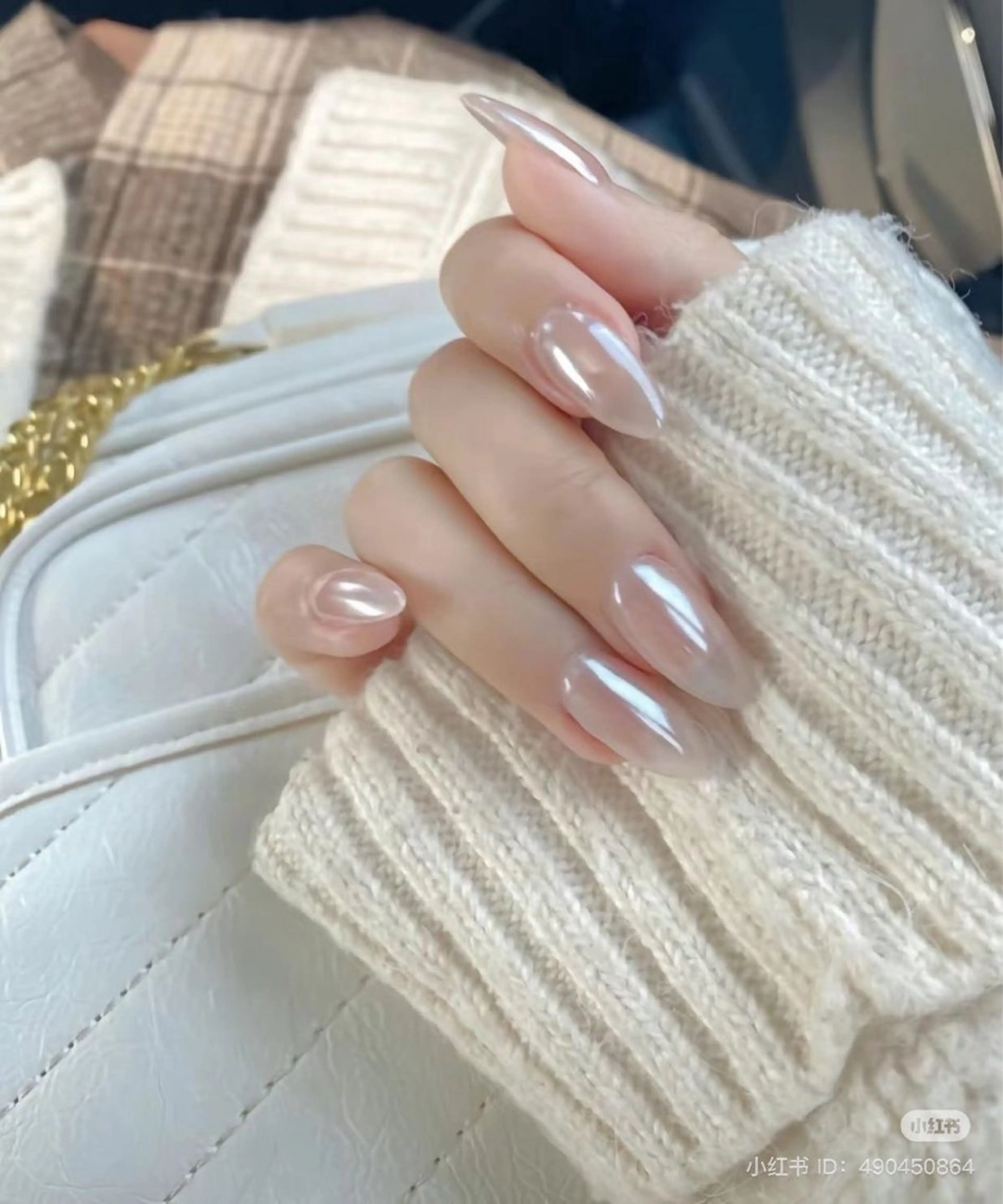 ネイル 🪷Mi.o あいちゃん🐝のネイルデザイン
